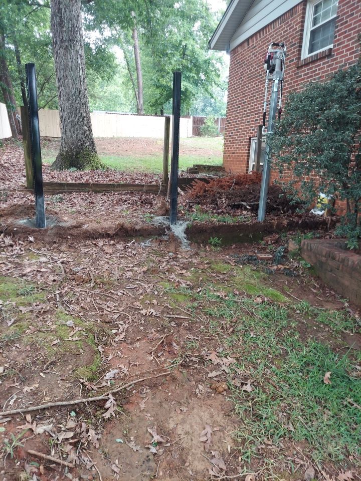 Royal Knoll Lane - Fence Installation  by Pillar and Pine