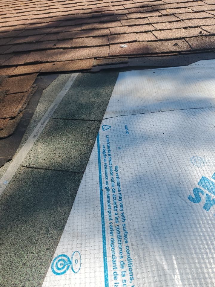New Roof and gutters by Byers Enterprises 