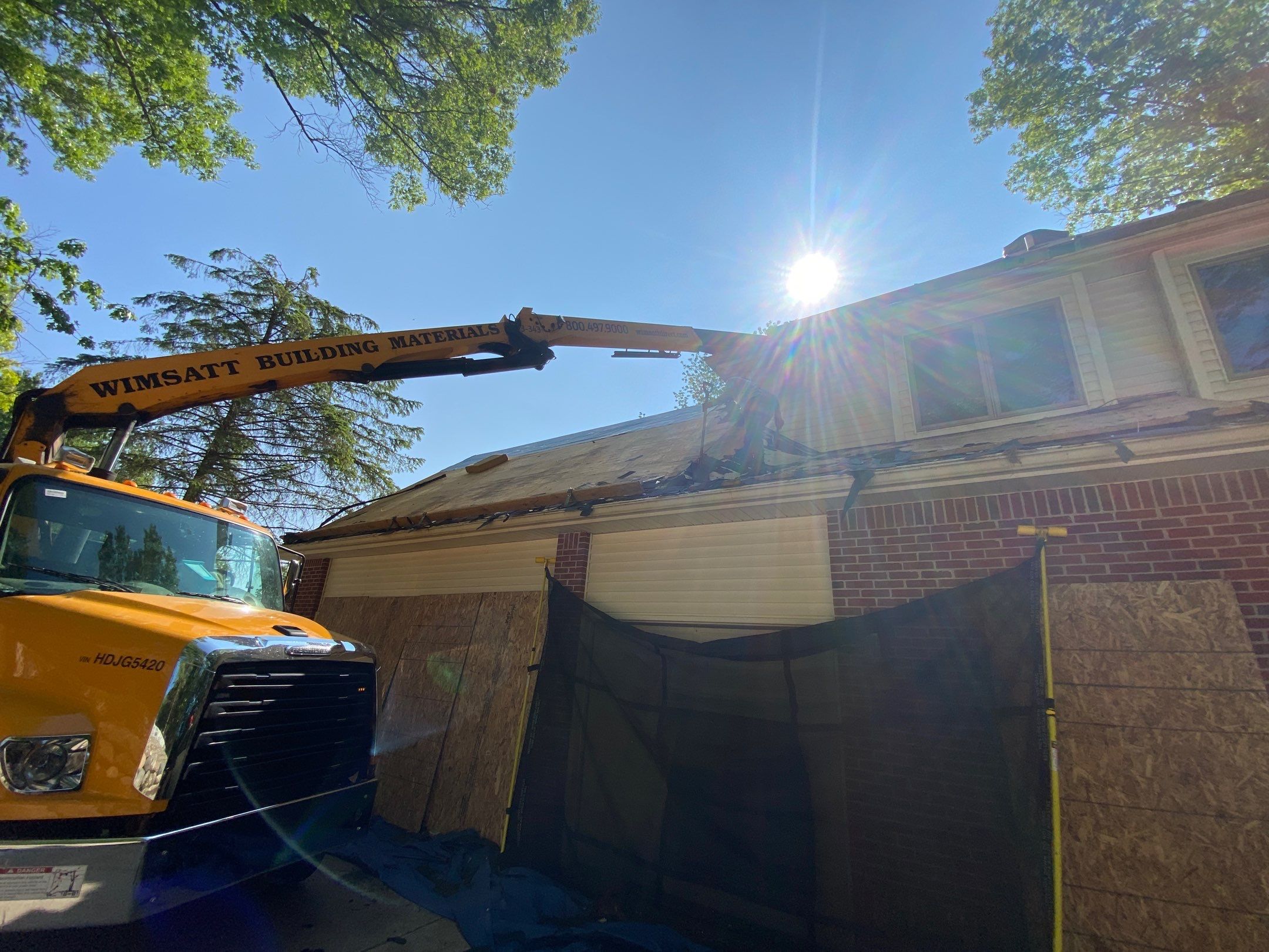 Roof Replacement using CertainTeed Landmark by 180 Contractors