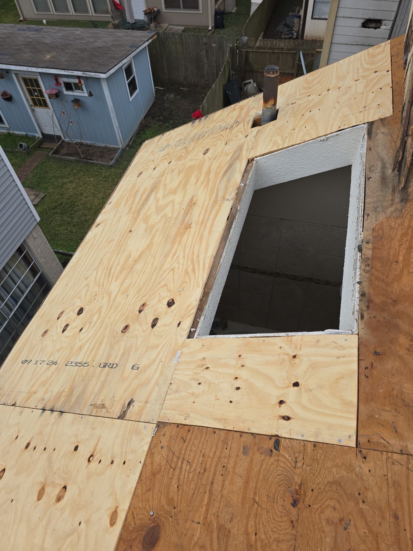 Roof Replacement Houston by Roof Repair Company