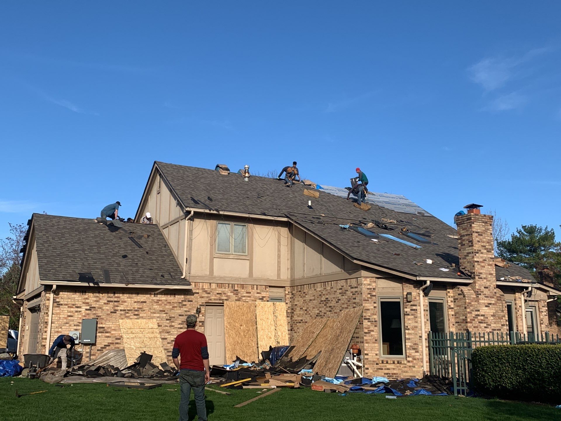 Roof Replacement using CertainTeed Landmark by 180 Contractors