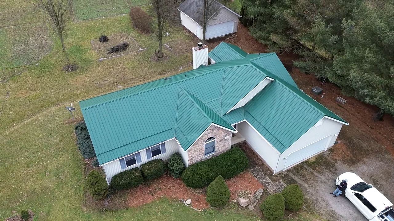 Alpha Rib, Color: Forest Green by Eagle Eye Roofing
