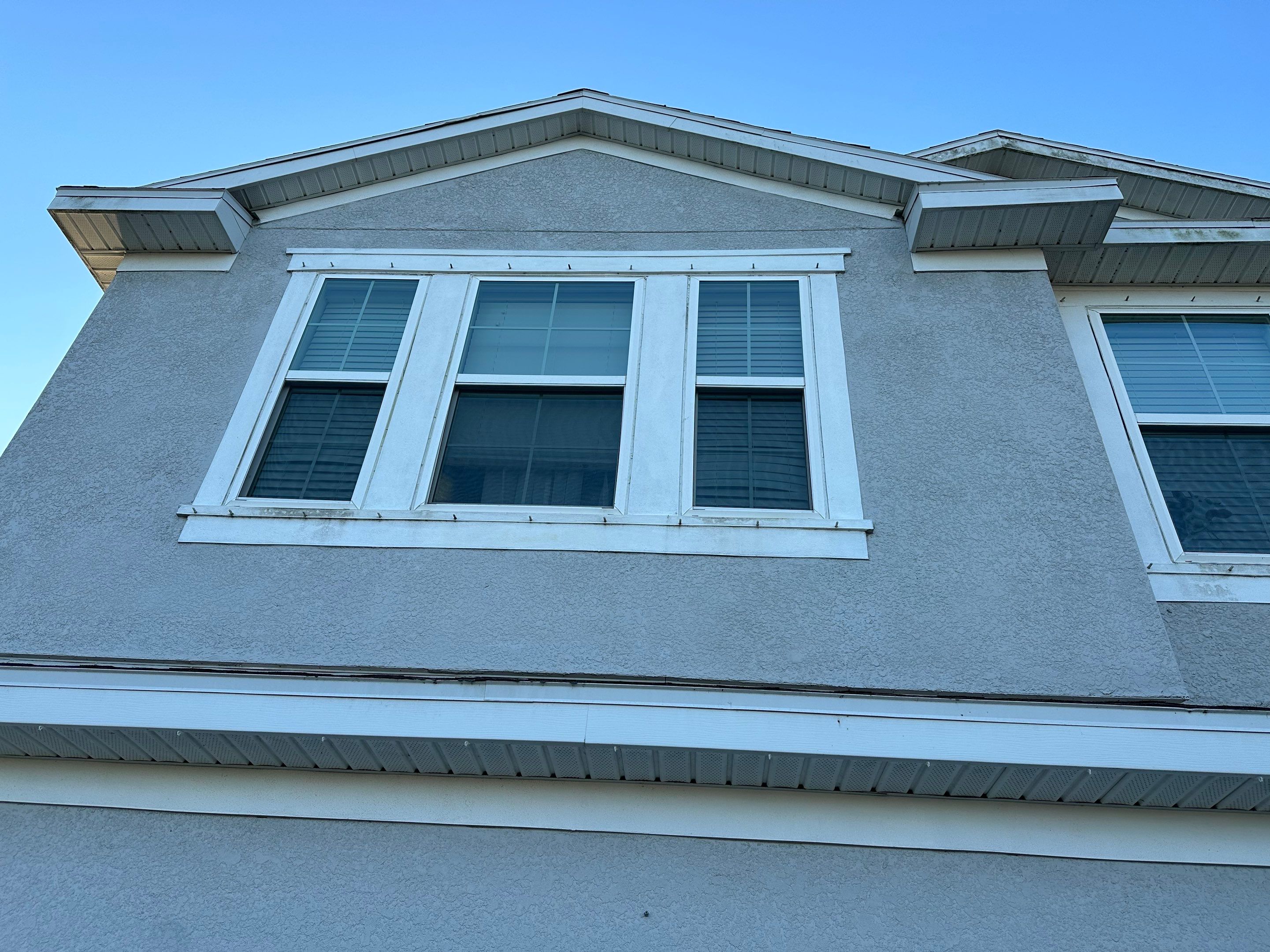 2-Story House Wash & Paver Driveway Cleaning in Trevesta Community, Palmetto, FL | Sunshine AquaWash by Sunshine AquaWash
