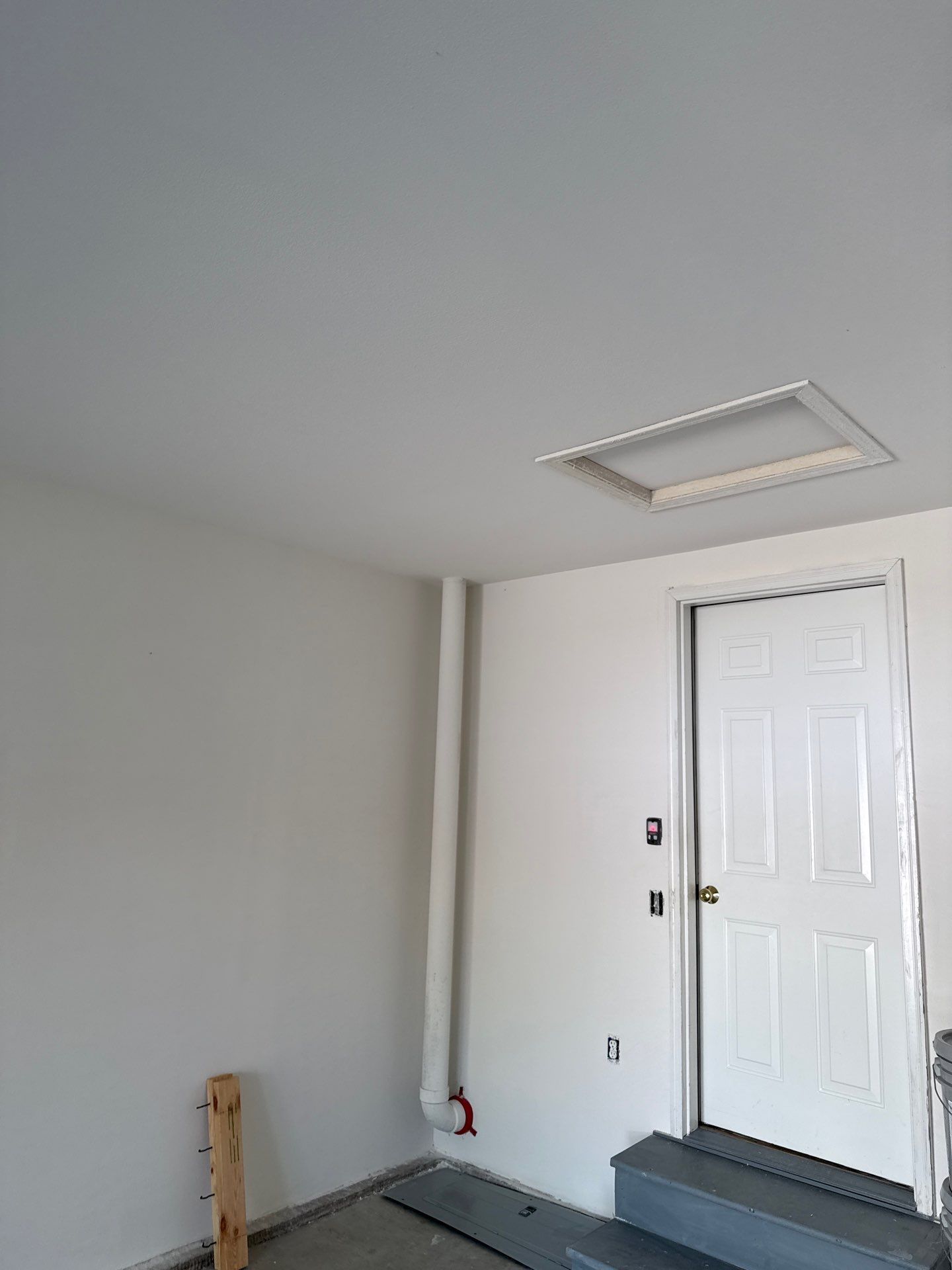 Garage Interior Repaint by Midwest Paint LLC