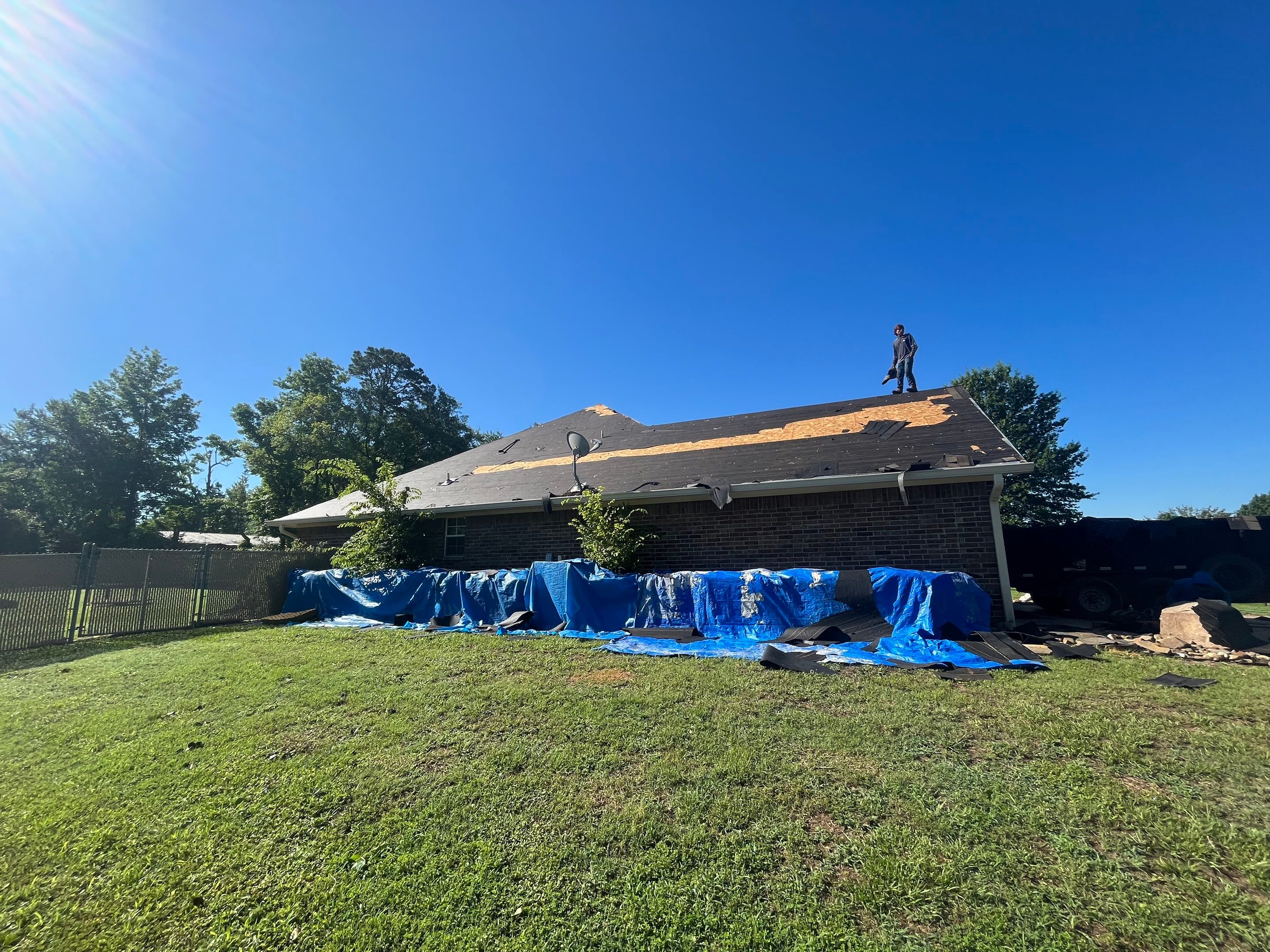 Residential Reroof: 40 Year Impact Rated Architectural Shingle by Hostetler Roofing