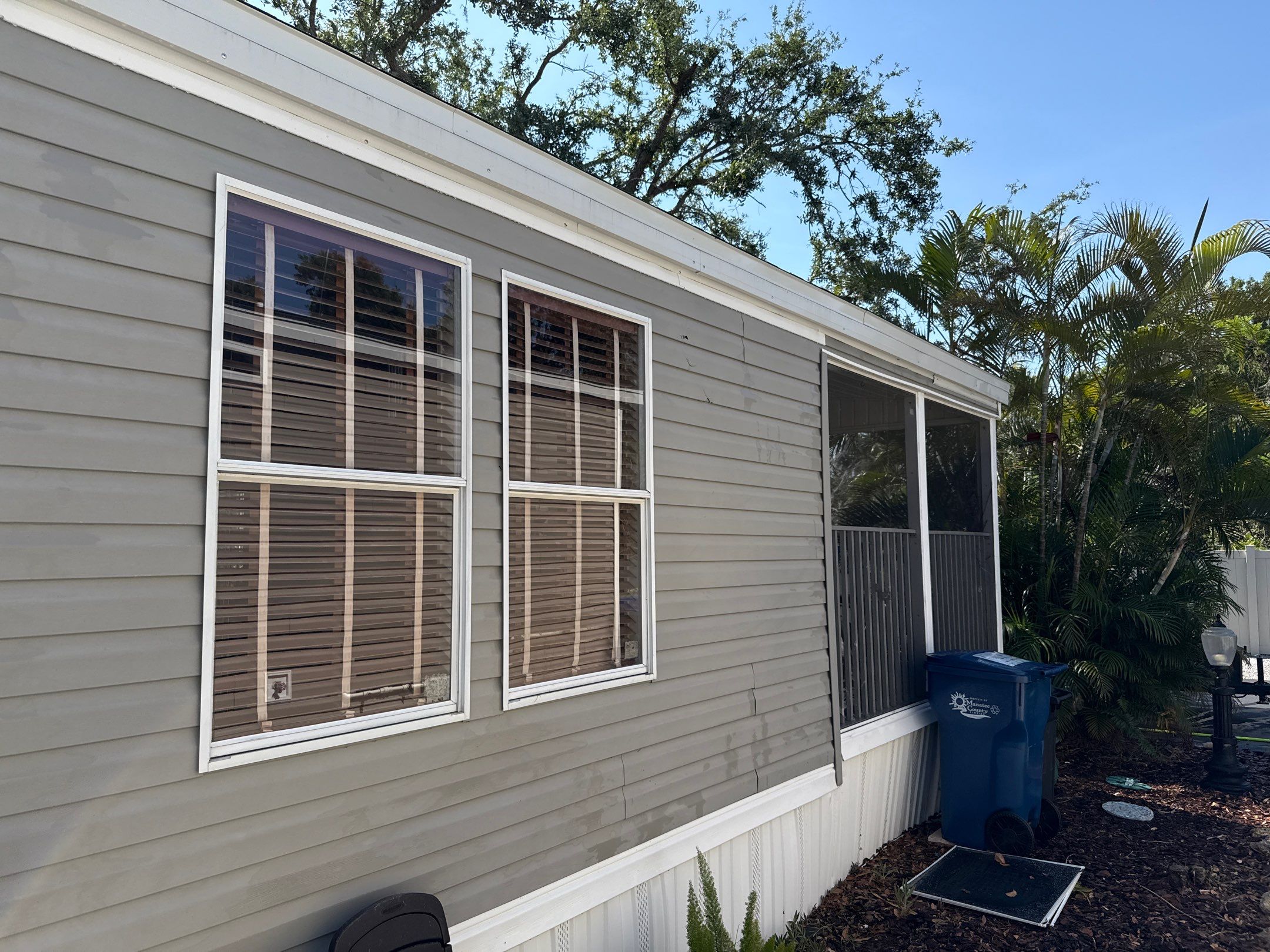 Mobile Home House Wash & Screened Porch Cleaning | Fisherman’s Cove RV Park | Terra Ceia, FL by Sunshine AquaWash