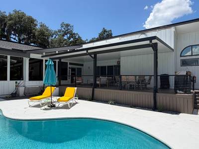 Aluminun patio cover using Deckorators venture