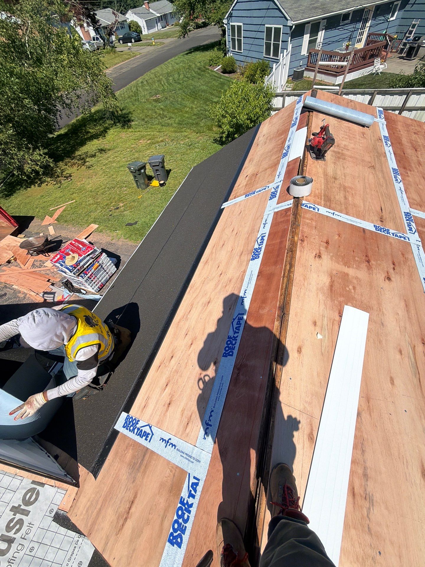 Project in Southington, CT by Elitex Roofing