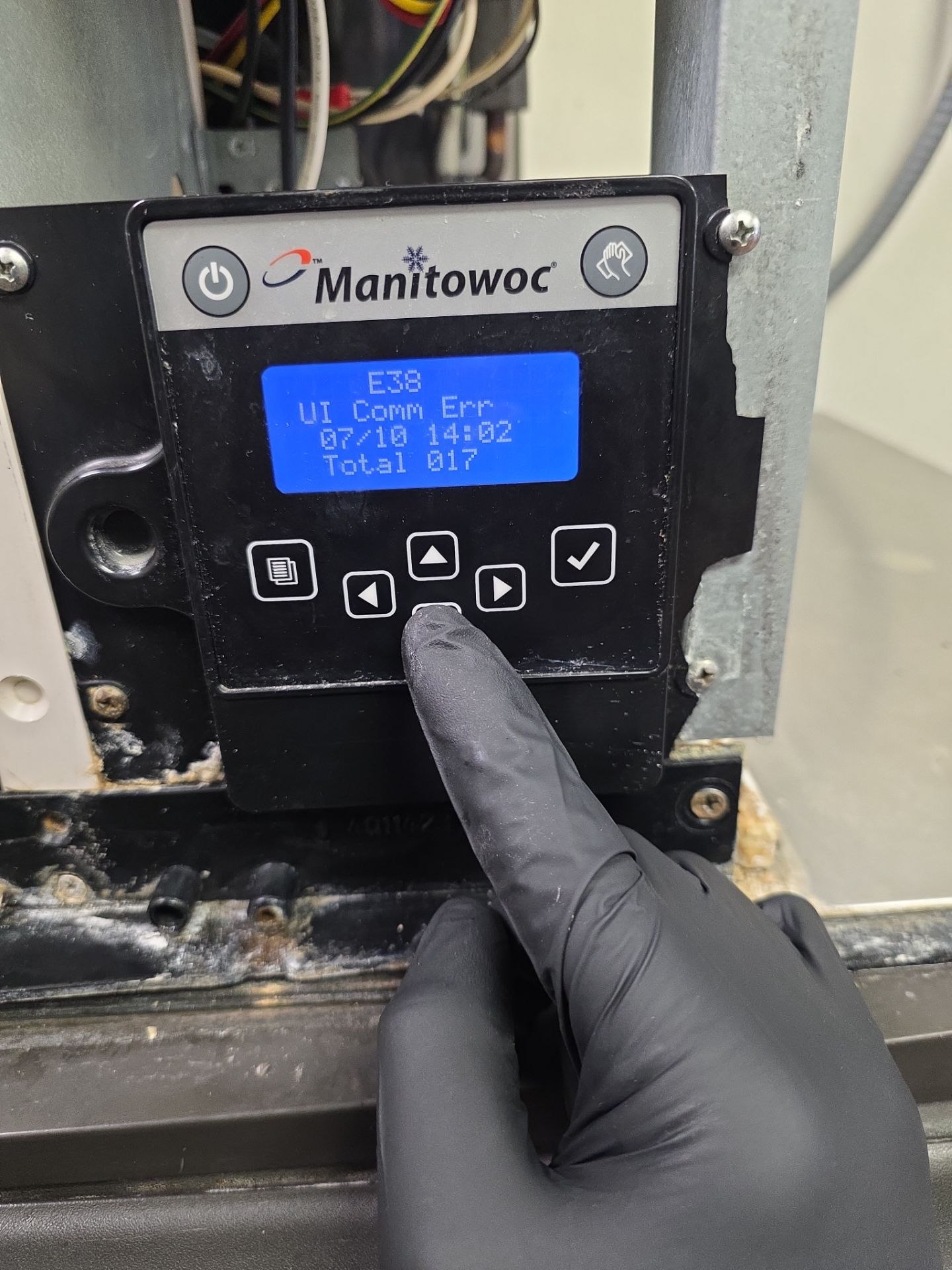 Commercial Manitowoc Ice Machine Diagnostic and Repair in Lady Lake by AMB-WORKS APPLIANCE REPAIR