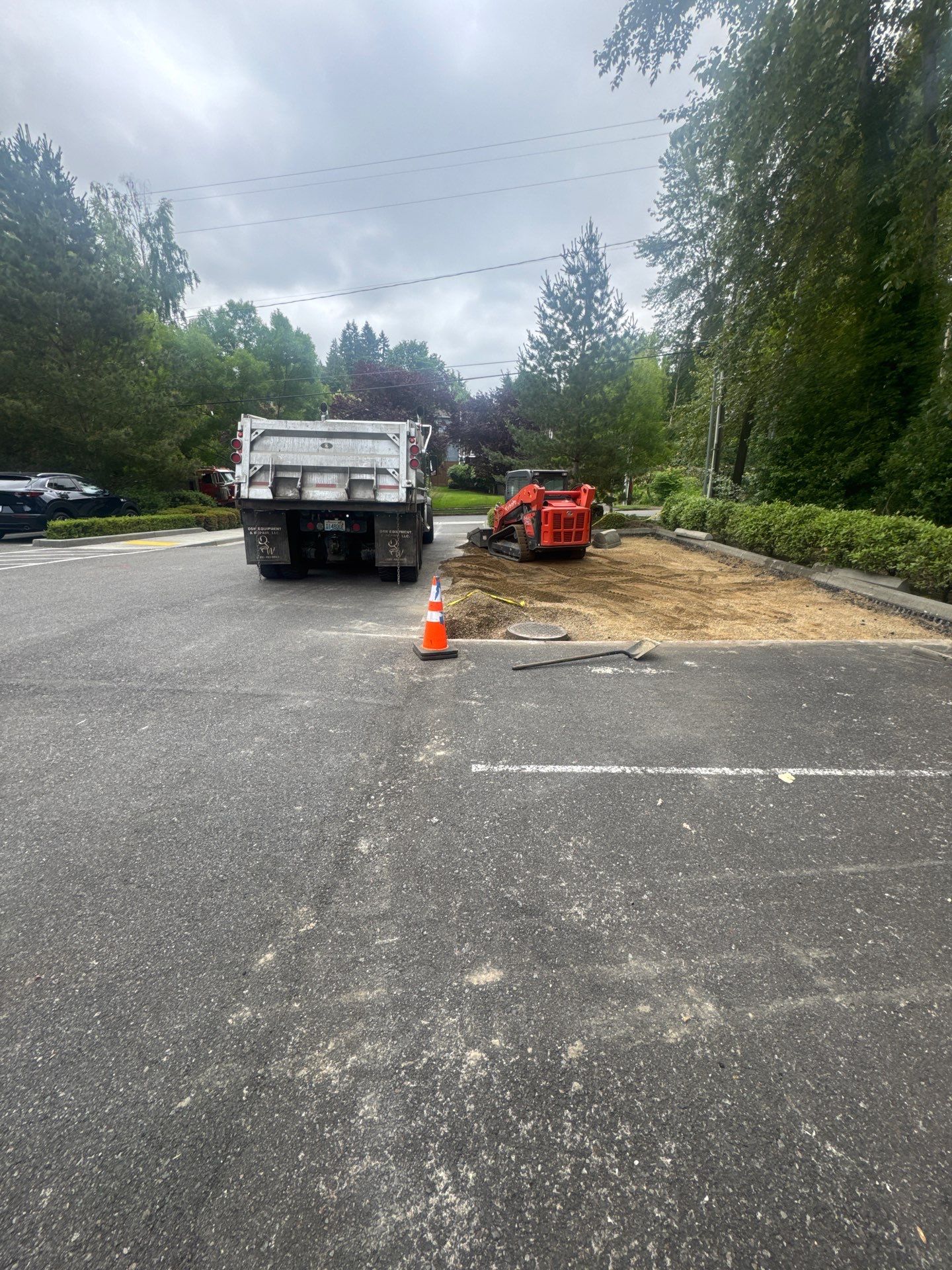 Asphalt Patch Repair & Concrete Curb Renovation | Kirkland  by Jireh Asphalt & Concrete Inc 