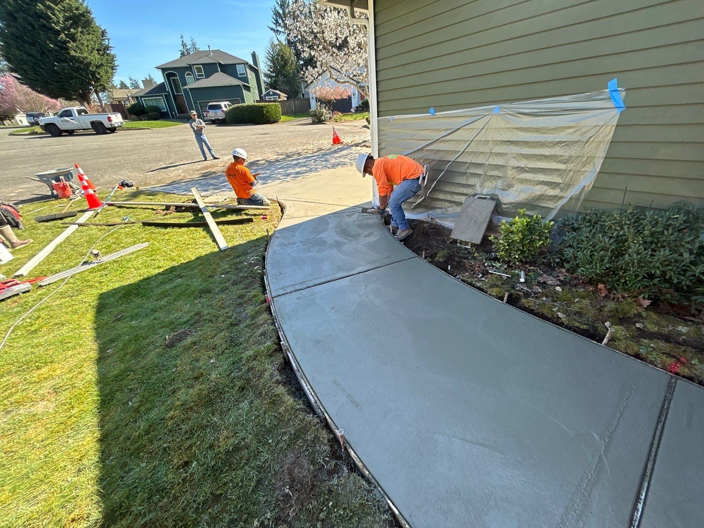William | Concrete Driveway by Jireh Asphalt & Concrete Inc 