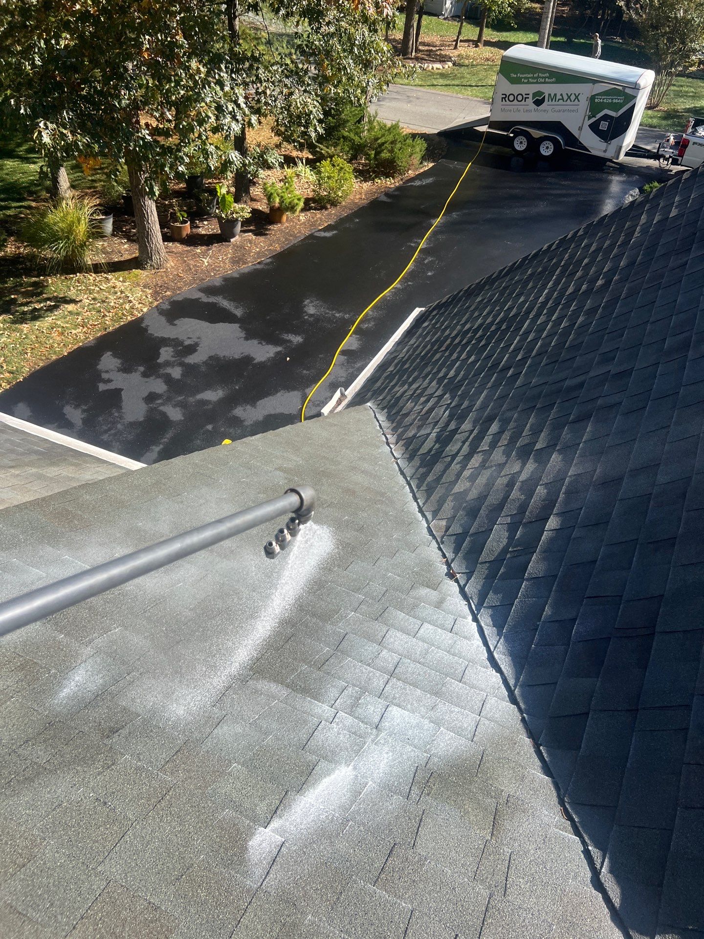 Project in Palmyra by Roof Maxx of Midlothian