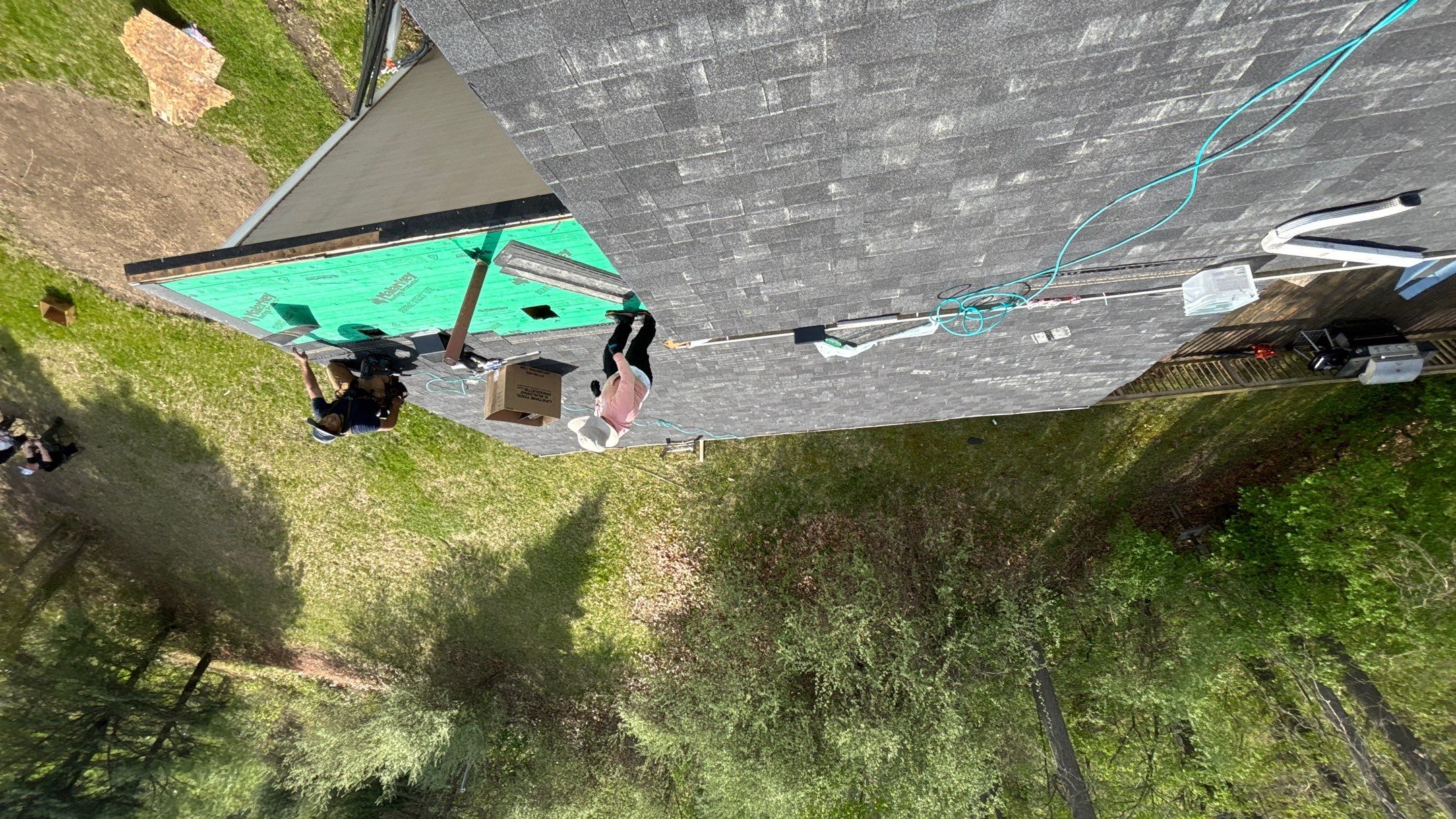 Roof Replacement using Malarkey Vista Brilliant Black by 180 Contractors