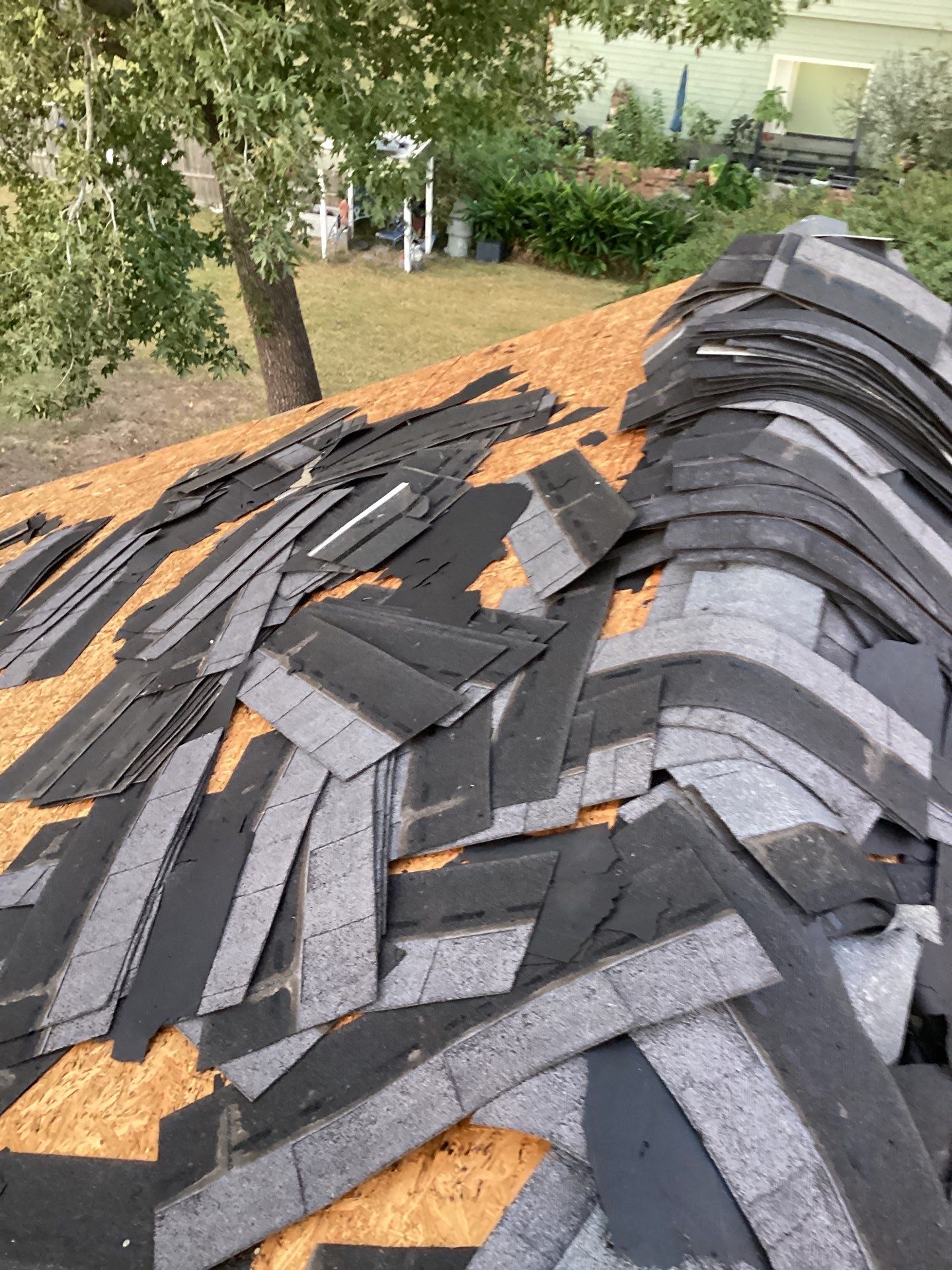 Residential Roofing Installation using Owen's Corning Duration (Lifetime) Shingles by Roof Repair Company
