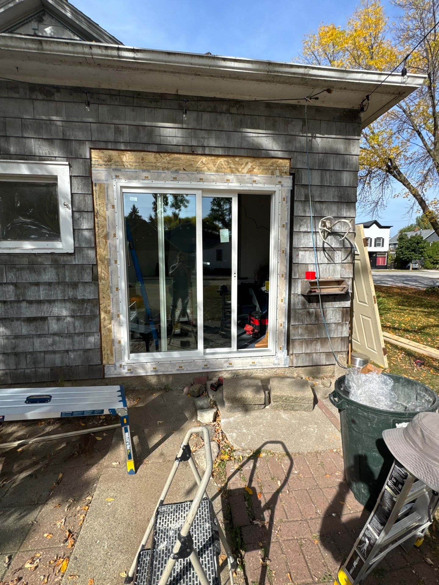 FULL HOME SIDING MAKEOVER SHEBOYGAN  by Gellings Roofing & Siding