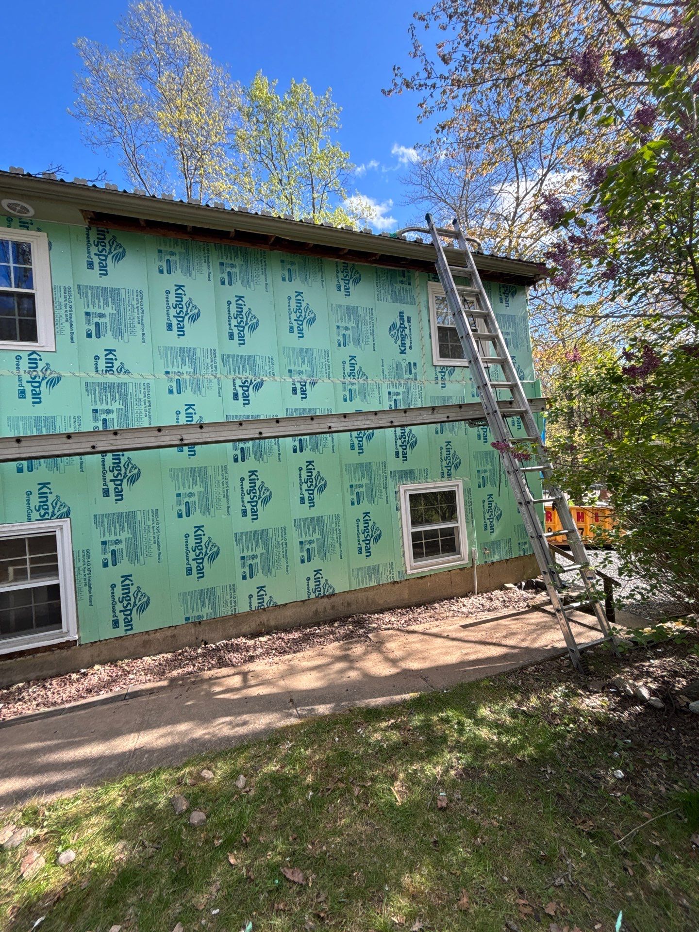 Siding Transformation with Cert Mainstreet D/4 clapboard Wedgewood Blue by DiGiorgi Roofing and Siding Inc