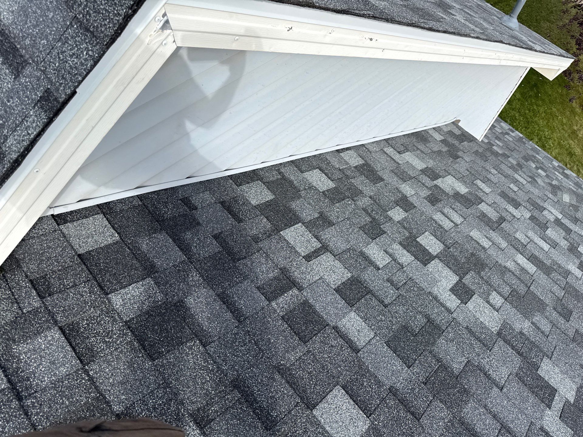 Stonescape Steel Roofing & Exteriors featured photo.