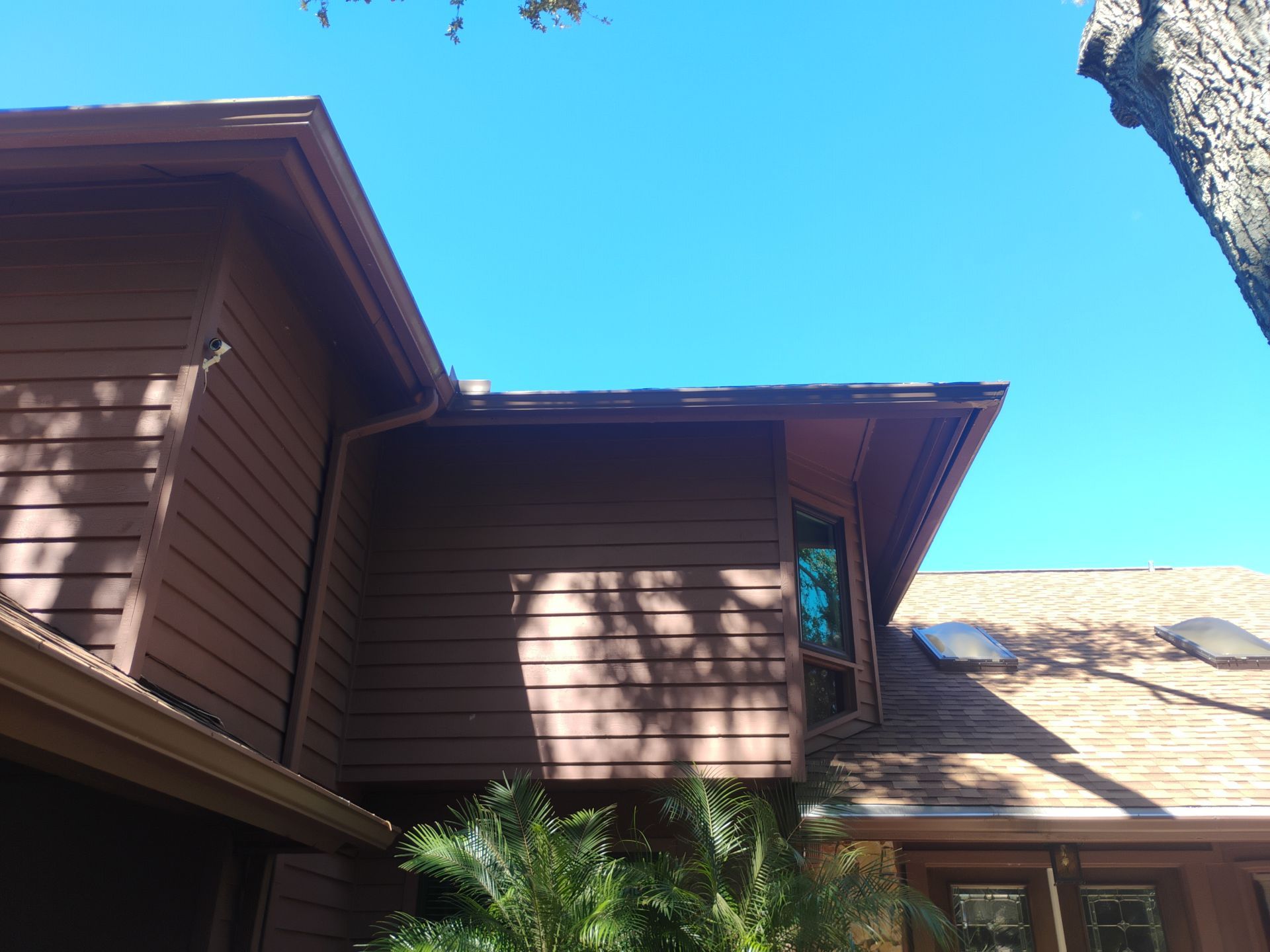 6-inch Seamless Gutters Installed in Sarasota FL by Gutter Professors