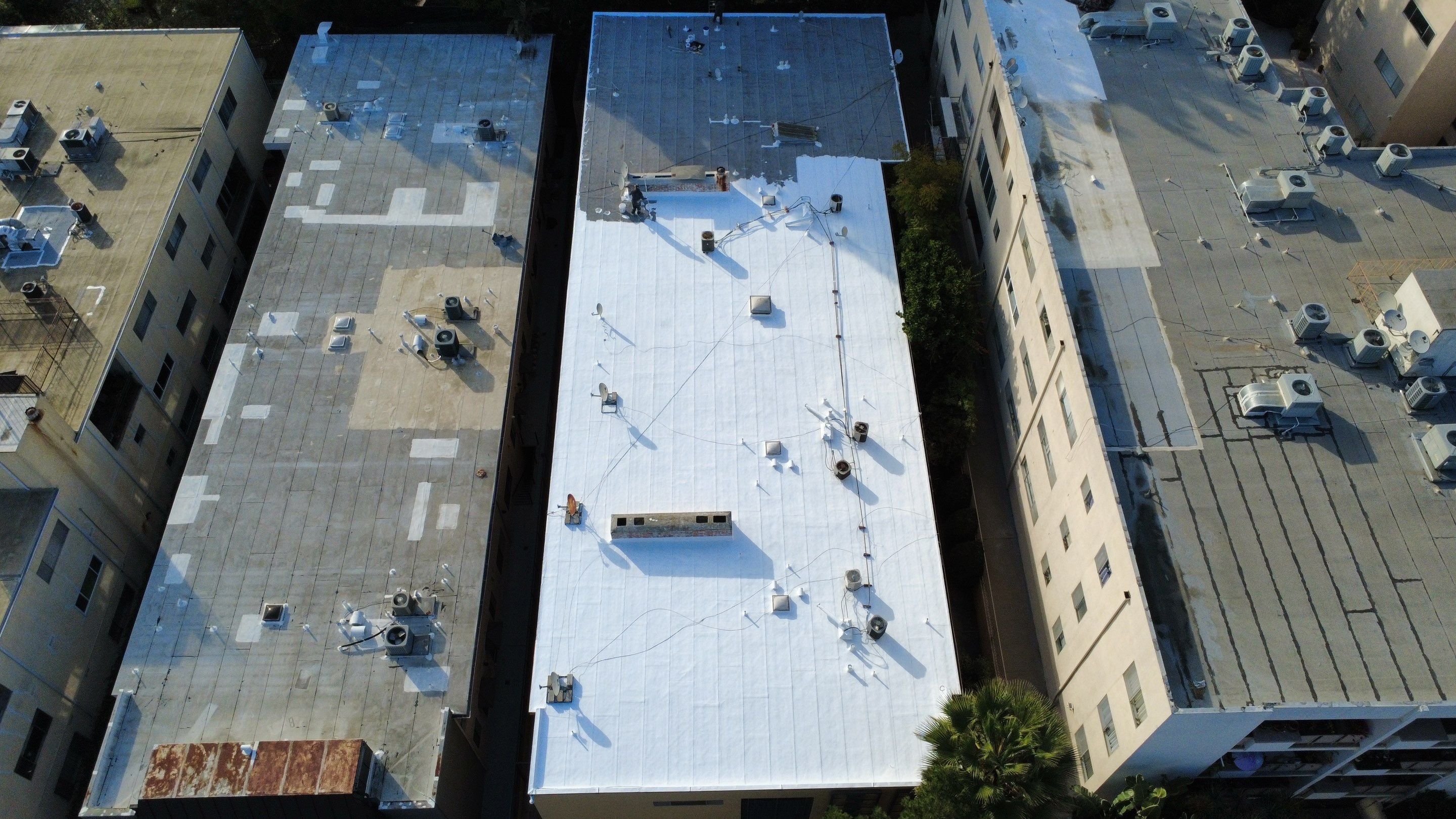 Silicone Coating- Apartment Building in West Hollywood by Hull Brothers Roofing