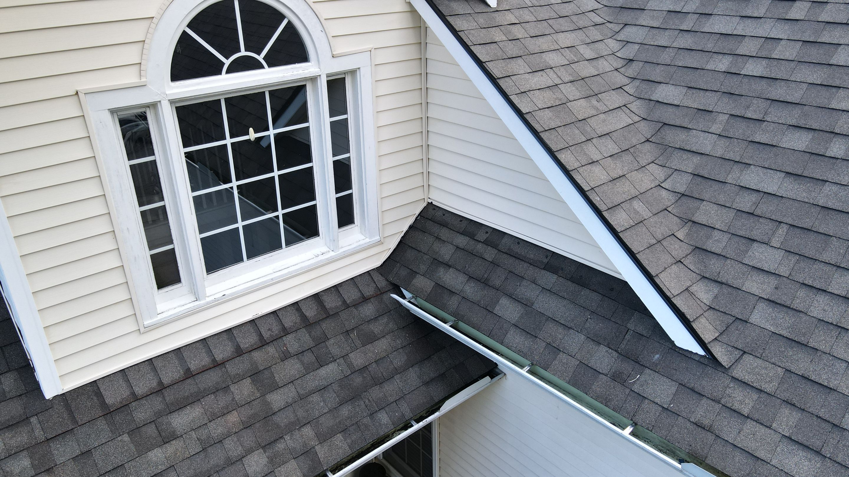 Residential Roofing Installation using Owens Corning Oakridge- Driftwood by Indigo State Roofing