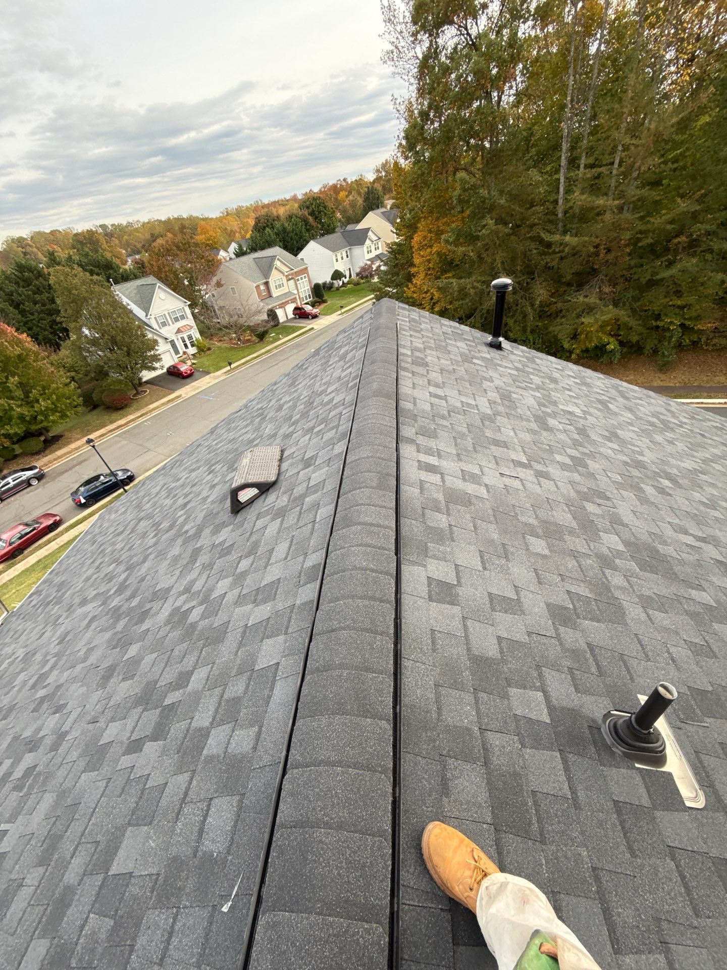 Woodbridge:Residential Roof Replacement with CertainTeed Landmark PRO in Max Def Moire Black  by RM Banning, Inc.