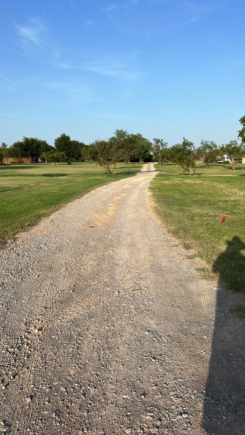 1000' Drive and Patio using Concrete by Clays Services Inc