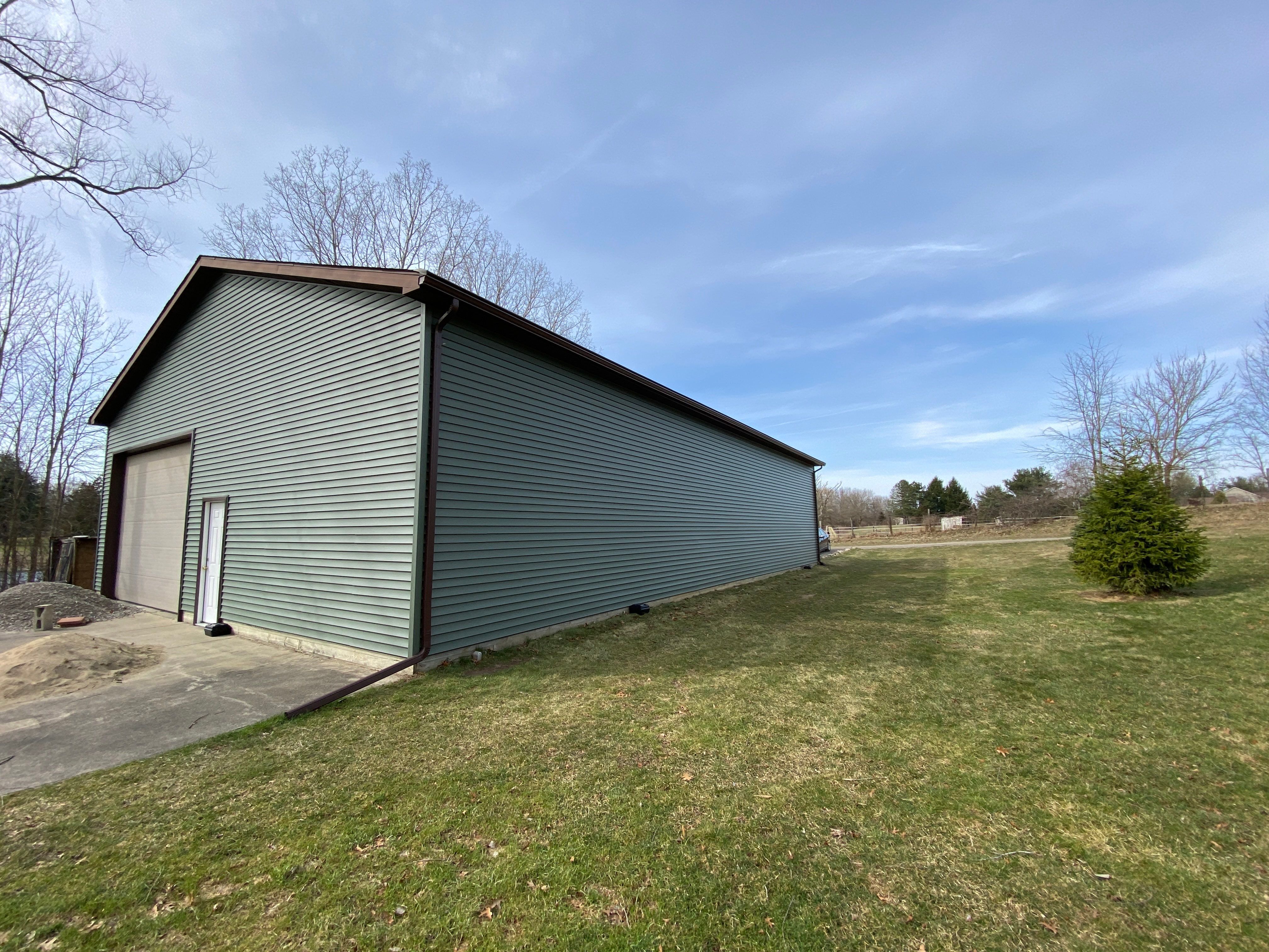Siding Replacement using Certainteed Classic Restoration D4 by 180 Contractors