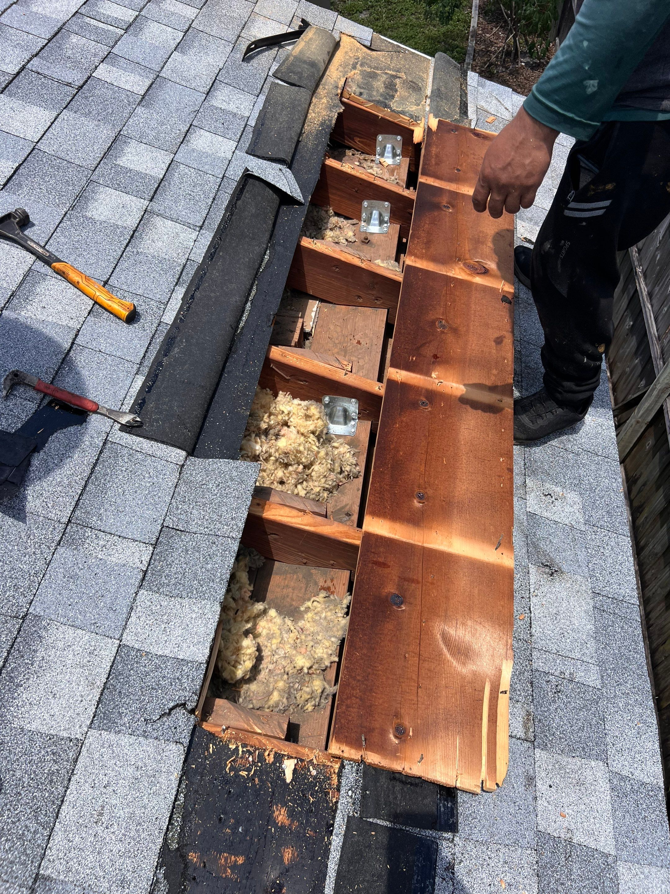 Project in St. Petersburg 33702 by Mitchell Roofing Company LLC 