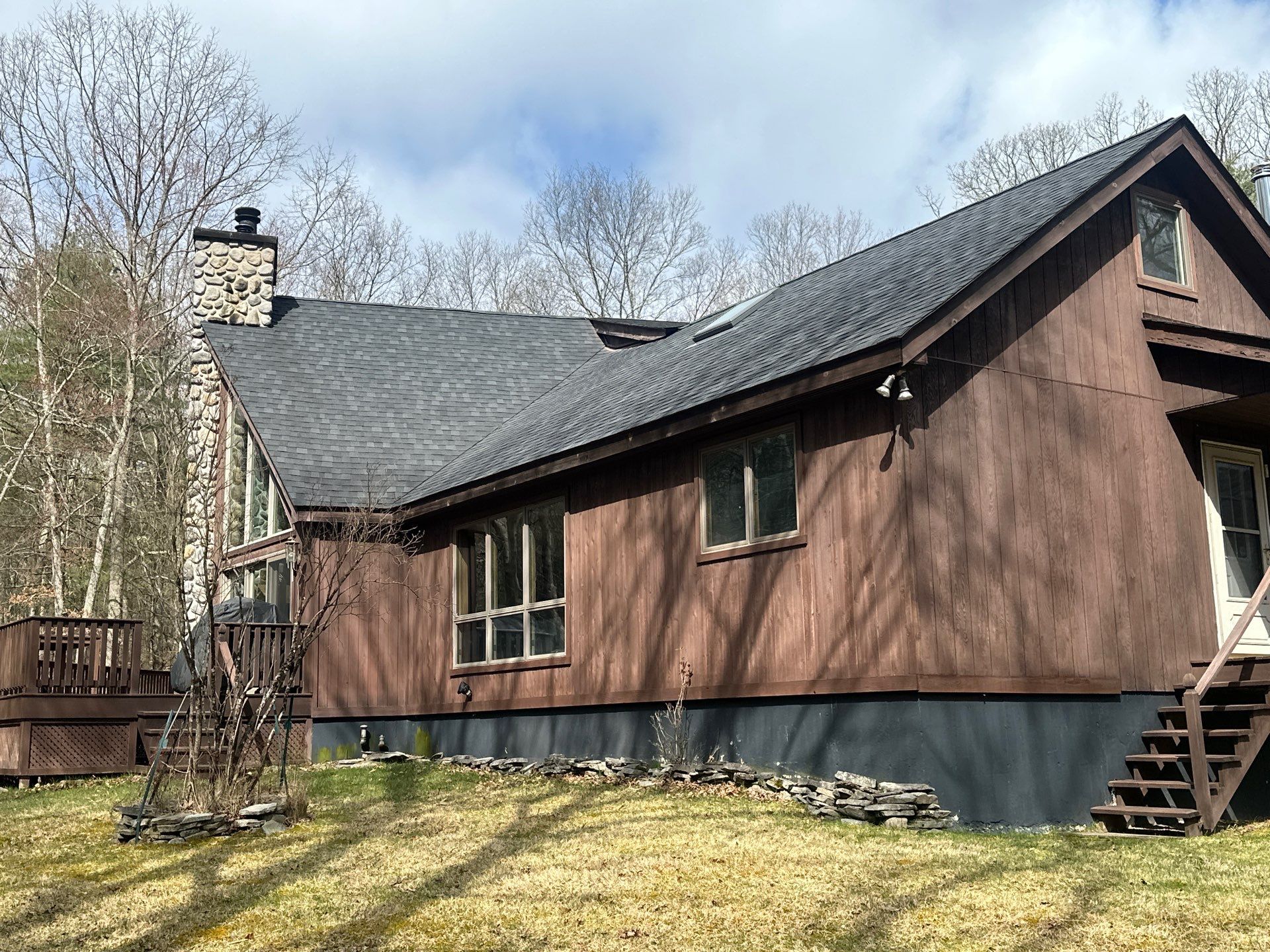 Residential Roofing Installation using GAF Roofing by roberts roofing