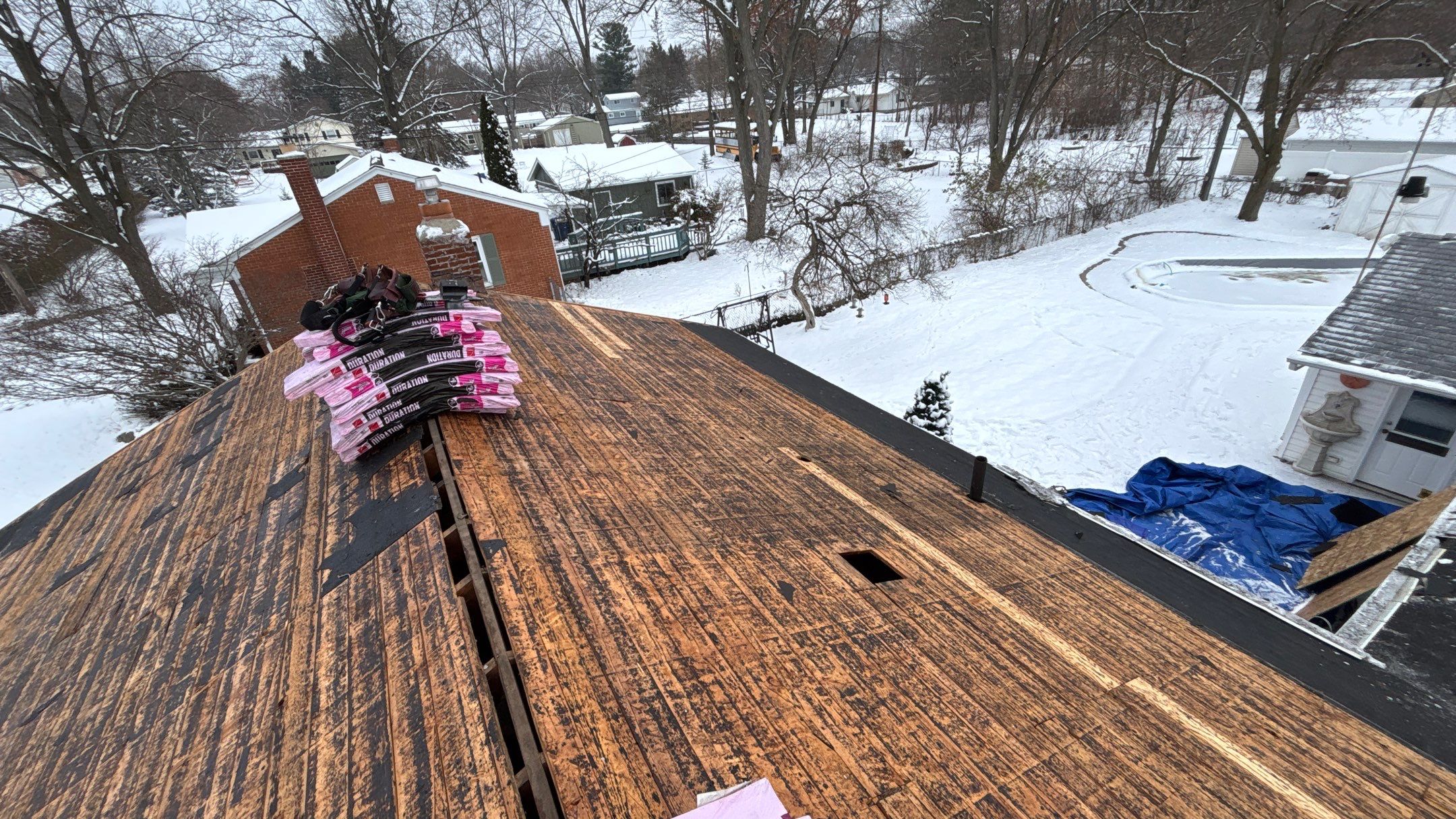 Roof Replacement using Owens Corning Onyx Black by 180 Contractors