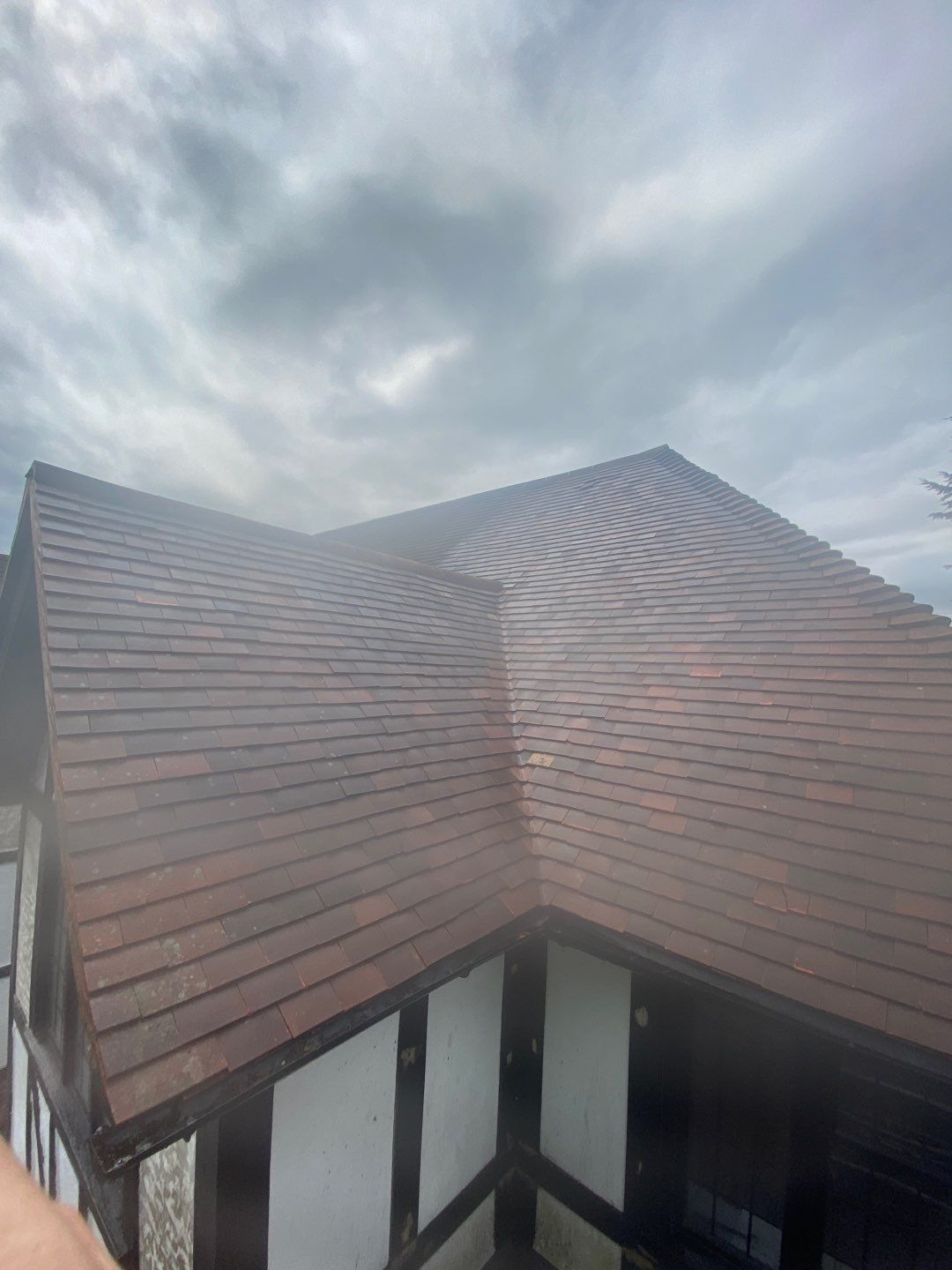 Roof Cleanin and tile repacement using Honda 15lpm Low Pressure Washing Machine by Ges Exterior Cleaning ltd