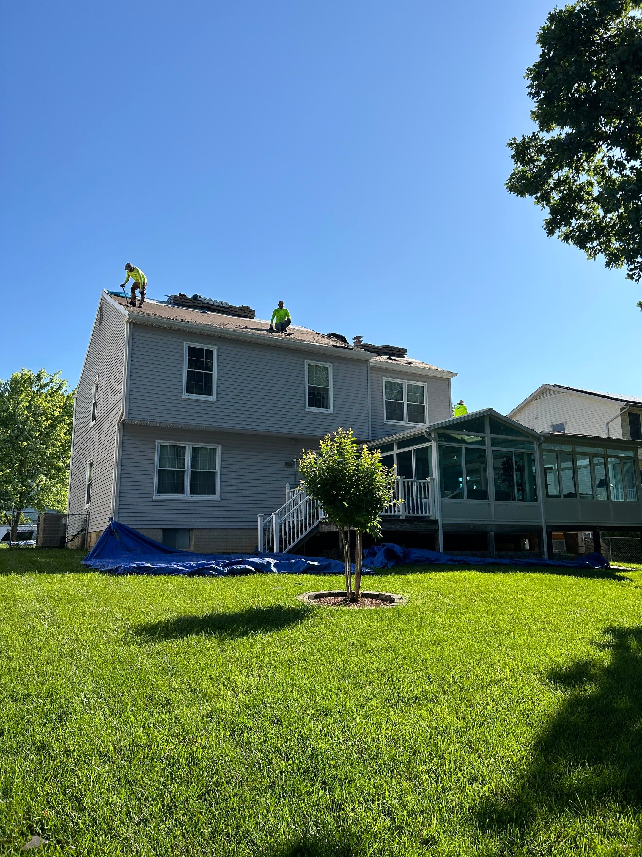 Springfield: CertainTeed Landmark Pro Designer Shingles in Max Def Moire Black by RM Banning, Inc.