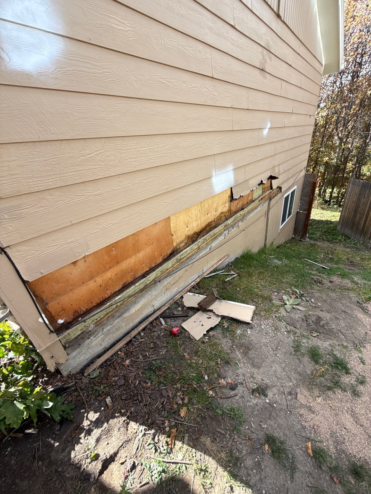 Time to upgrade the Siding  by 1st choice windows and siding