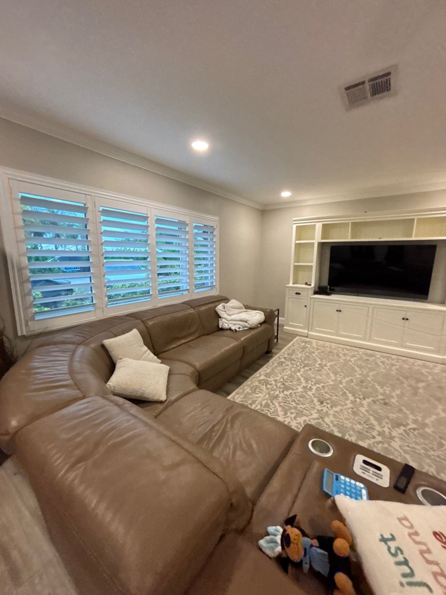 48x48 Flooring - East Boca Raton by Hevi Tile