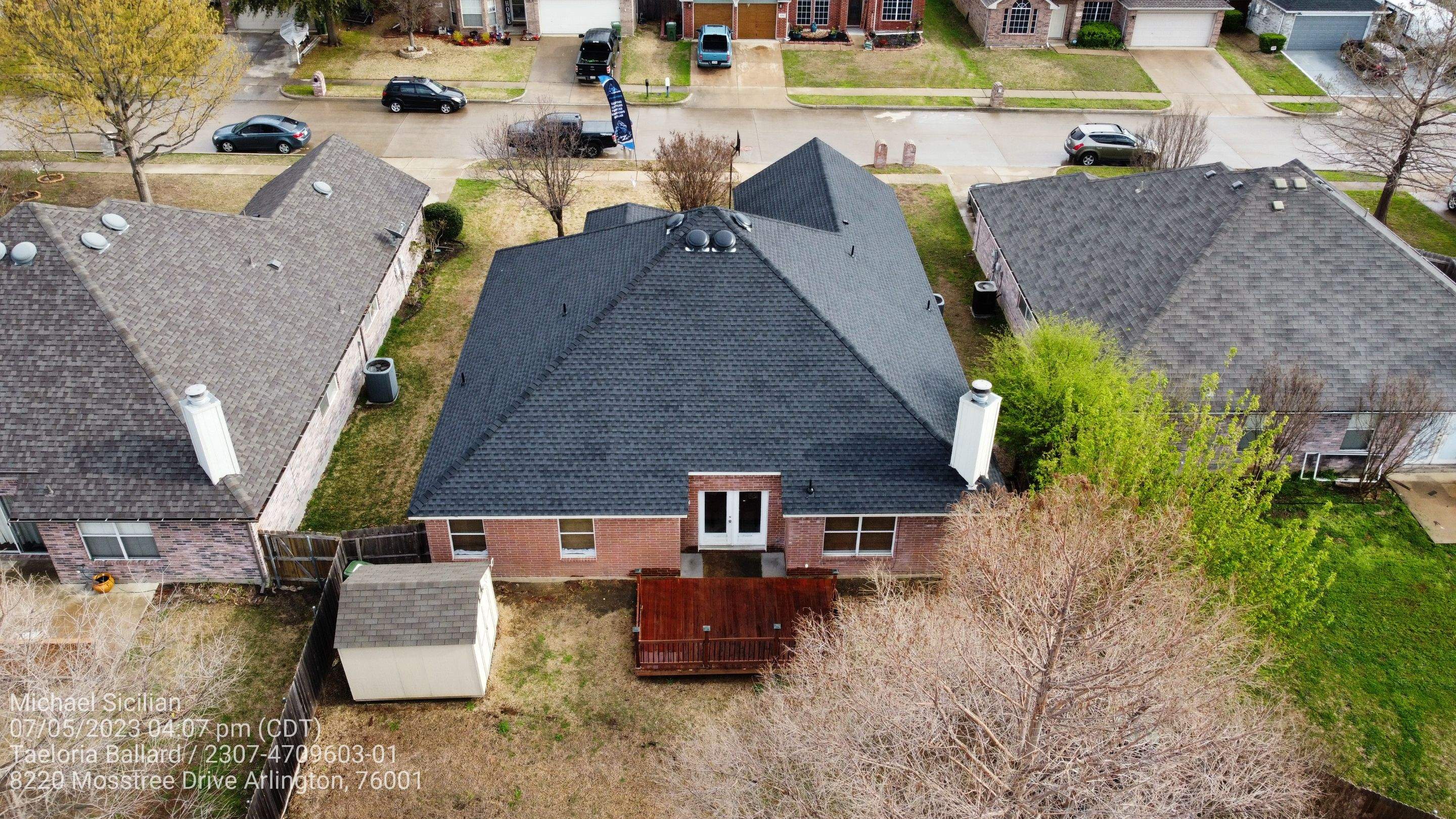 Project in Arlington  by Zeus Exteriors