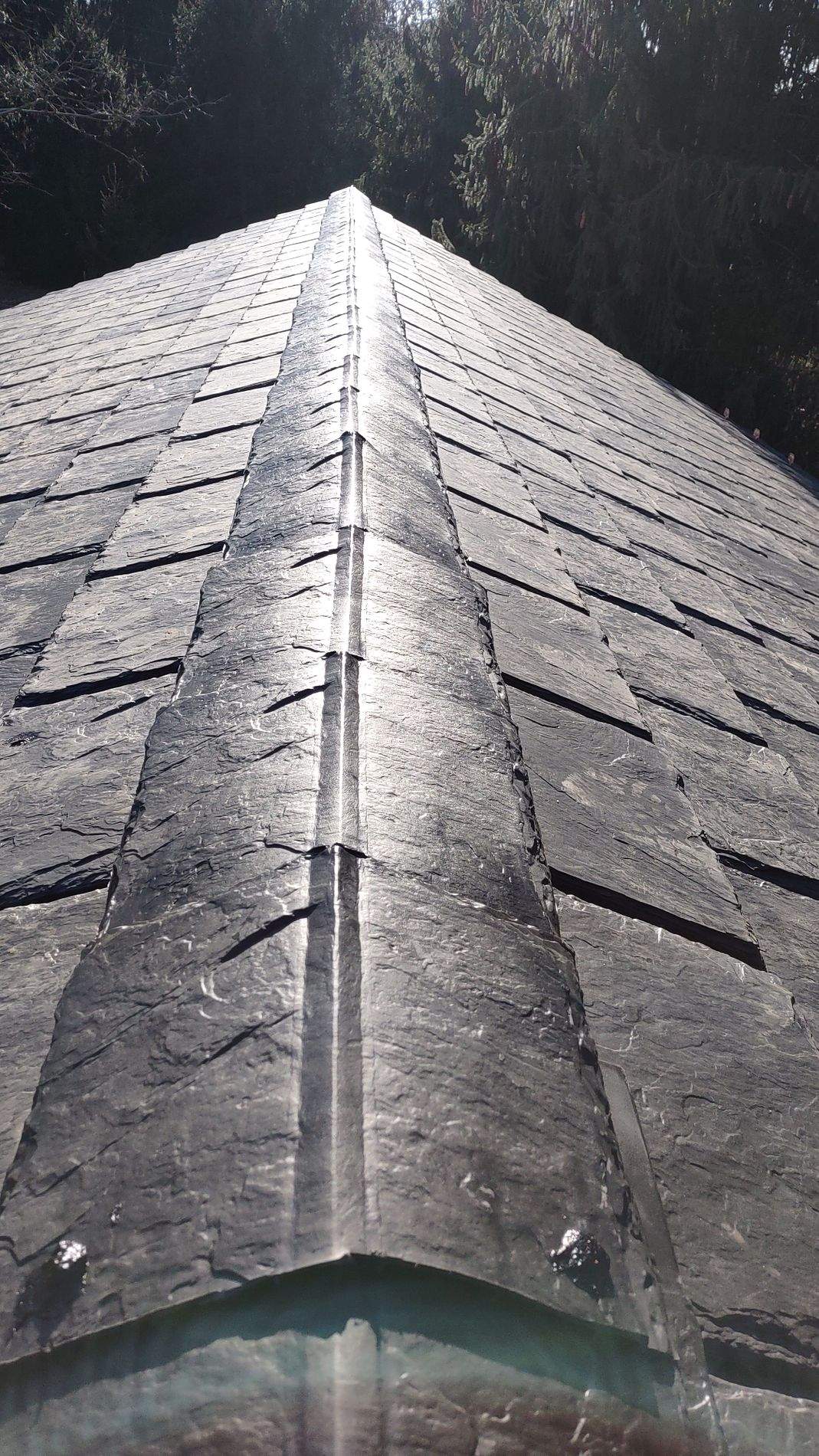 DaVinci Artificial Slate by Roof Right Inc