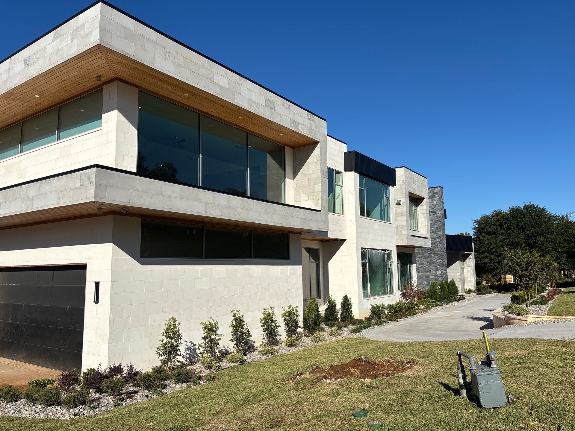 High-End Window and Custom Door Installation in Southlake by Solara Custom Living