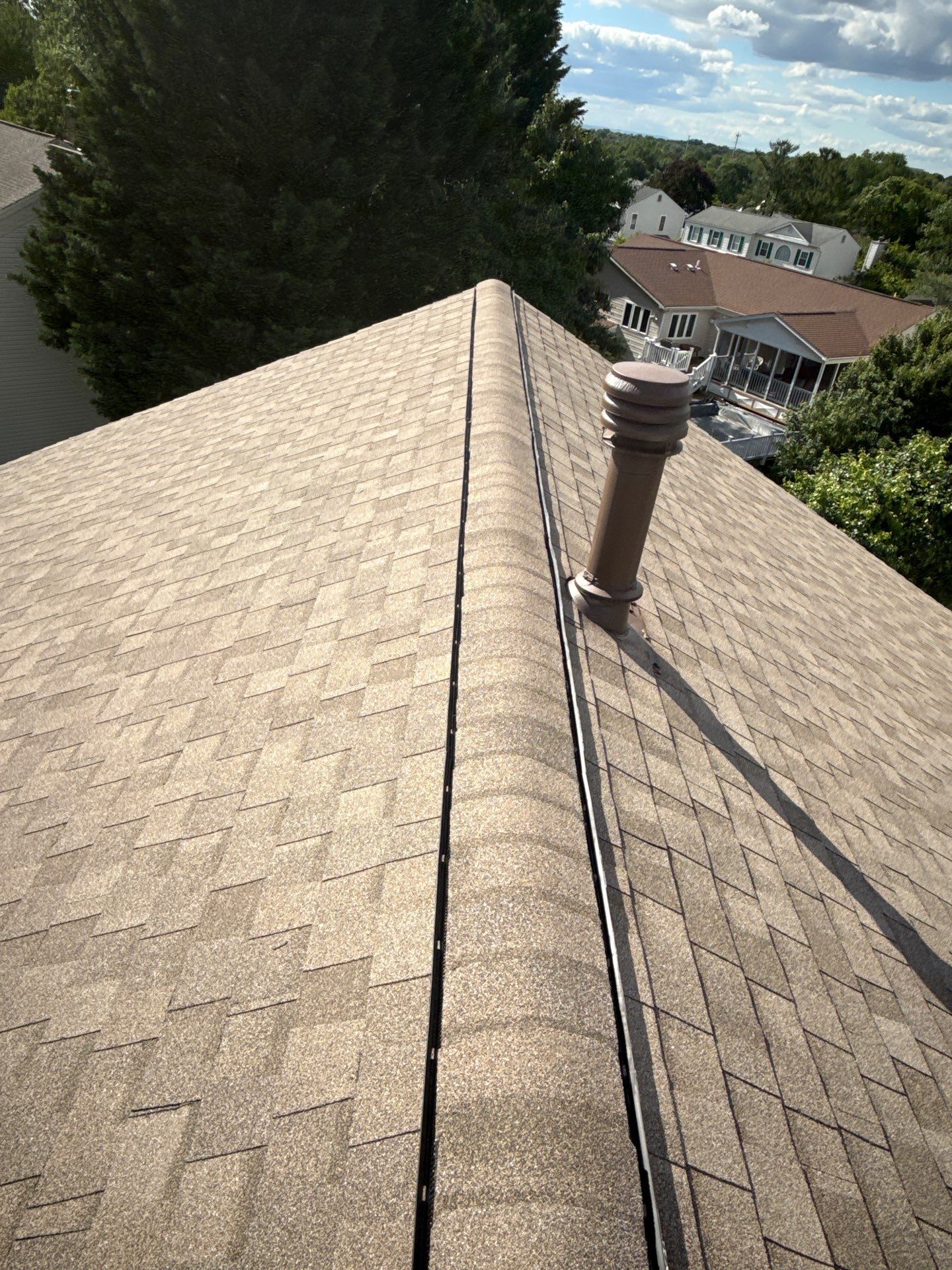 Fairfax: Residential Roof Replacement with CertainTeed Landmark Shingles in Sunrise Cedar by RM Banning, Inc.