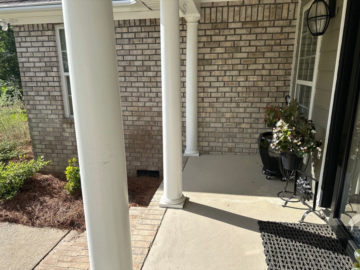 Concrete using AcryFin by DuraSeal