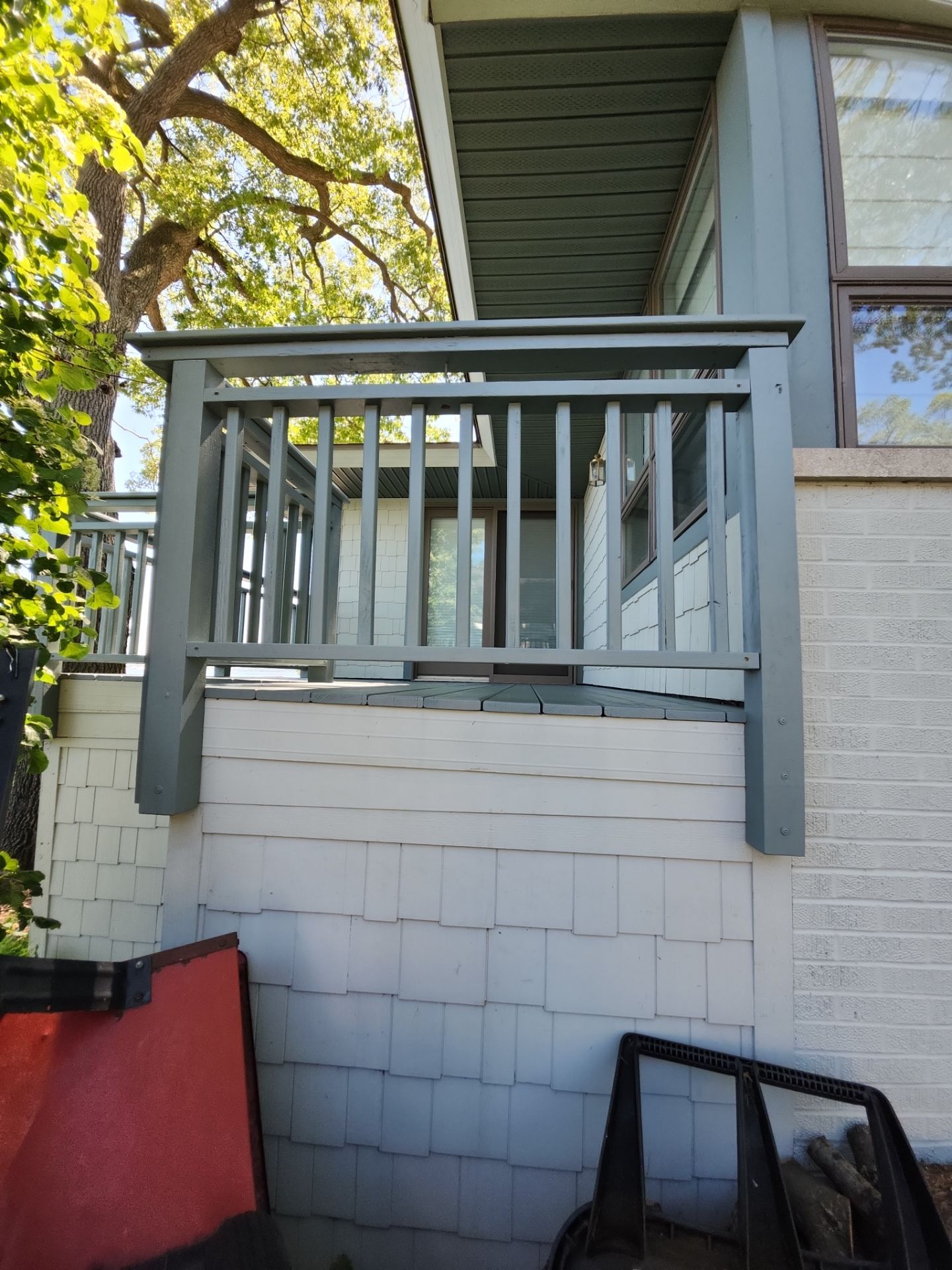 Deck Staining and Pressure Washing by Gordon Painting