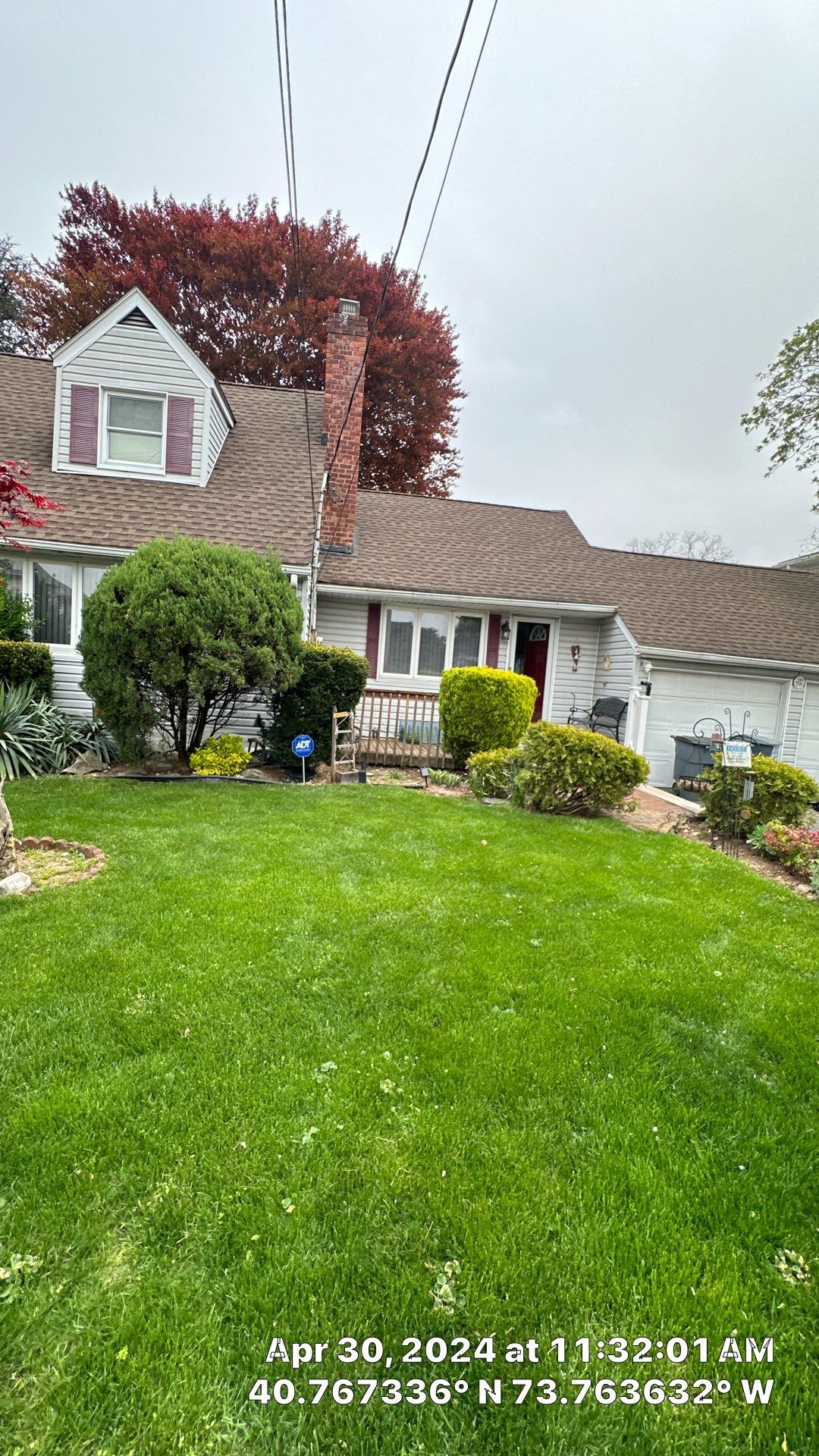 Full House Installation 5" white seamless gutters 2x3 leaders using 5"white K style seamless gutters and 2x3 white leaders by Above All Gutters 