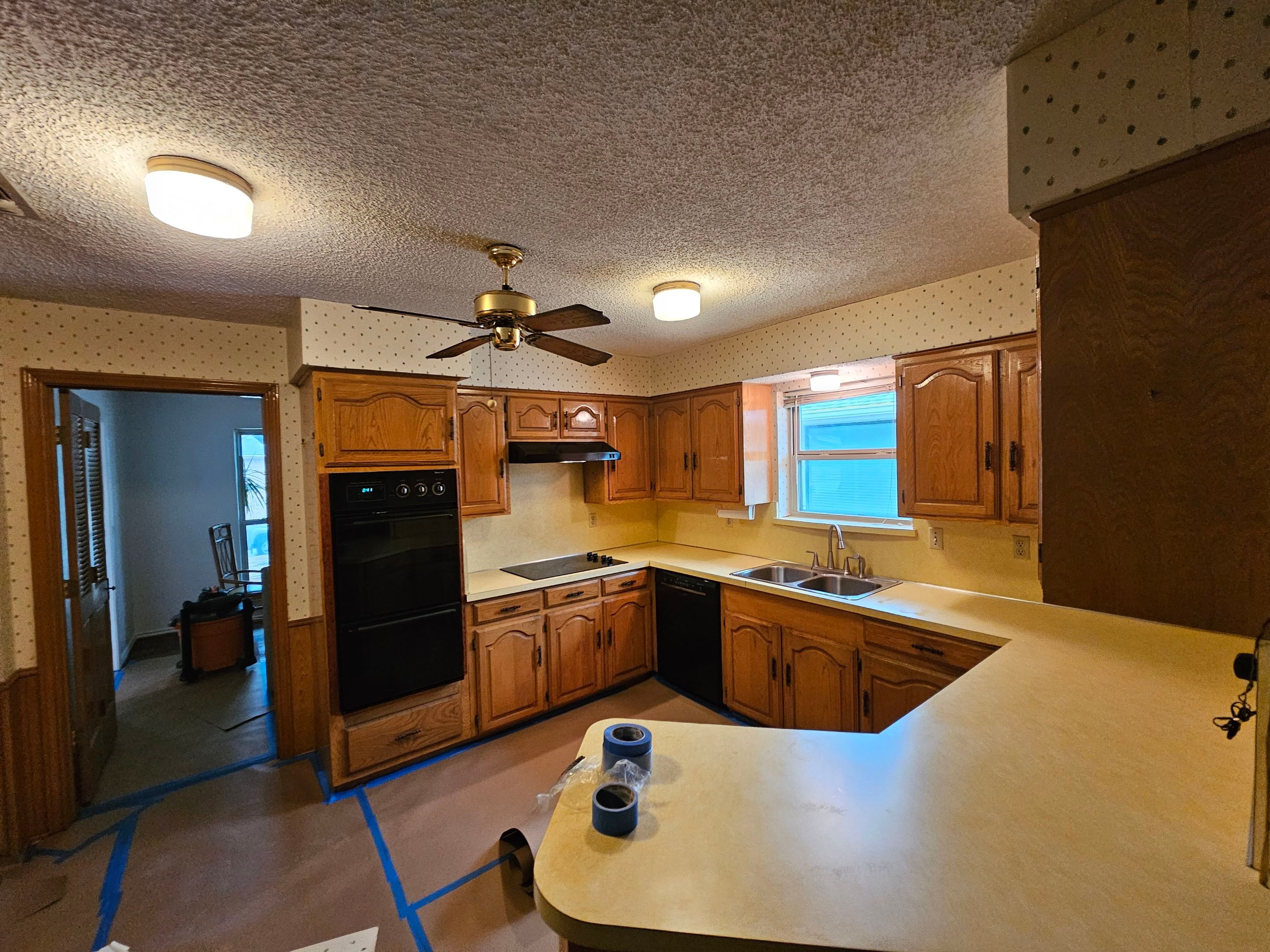 Roof replacement, popcorn removal, fence stain & paint by EL-GC LLC 