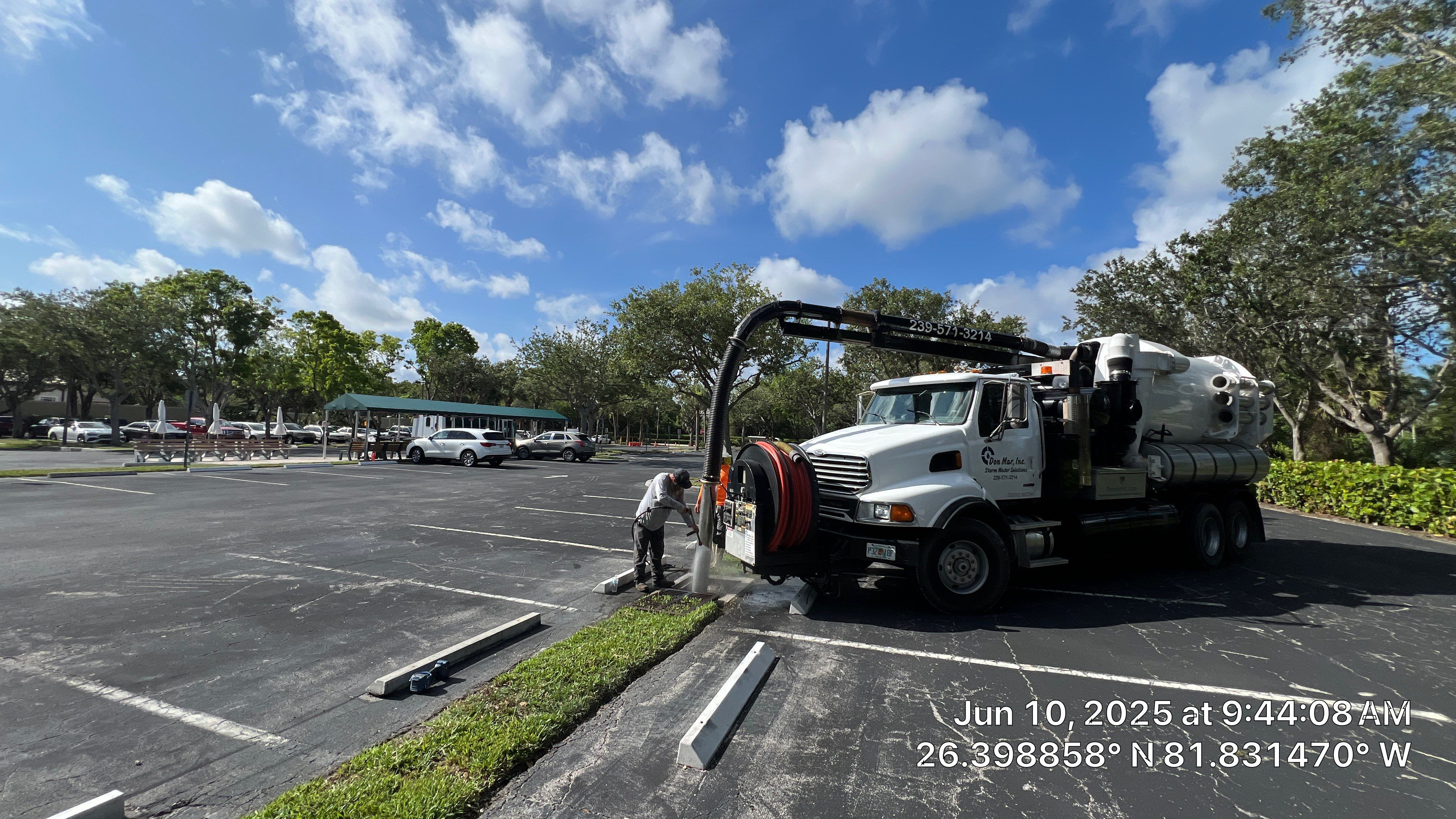 Pelican Landing Beach Parking Lot Stormwater System Maintenance by Don Mar, Inc. Storm Water Solutions