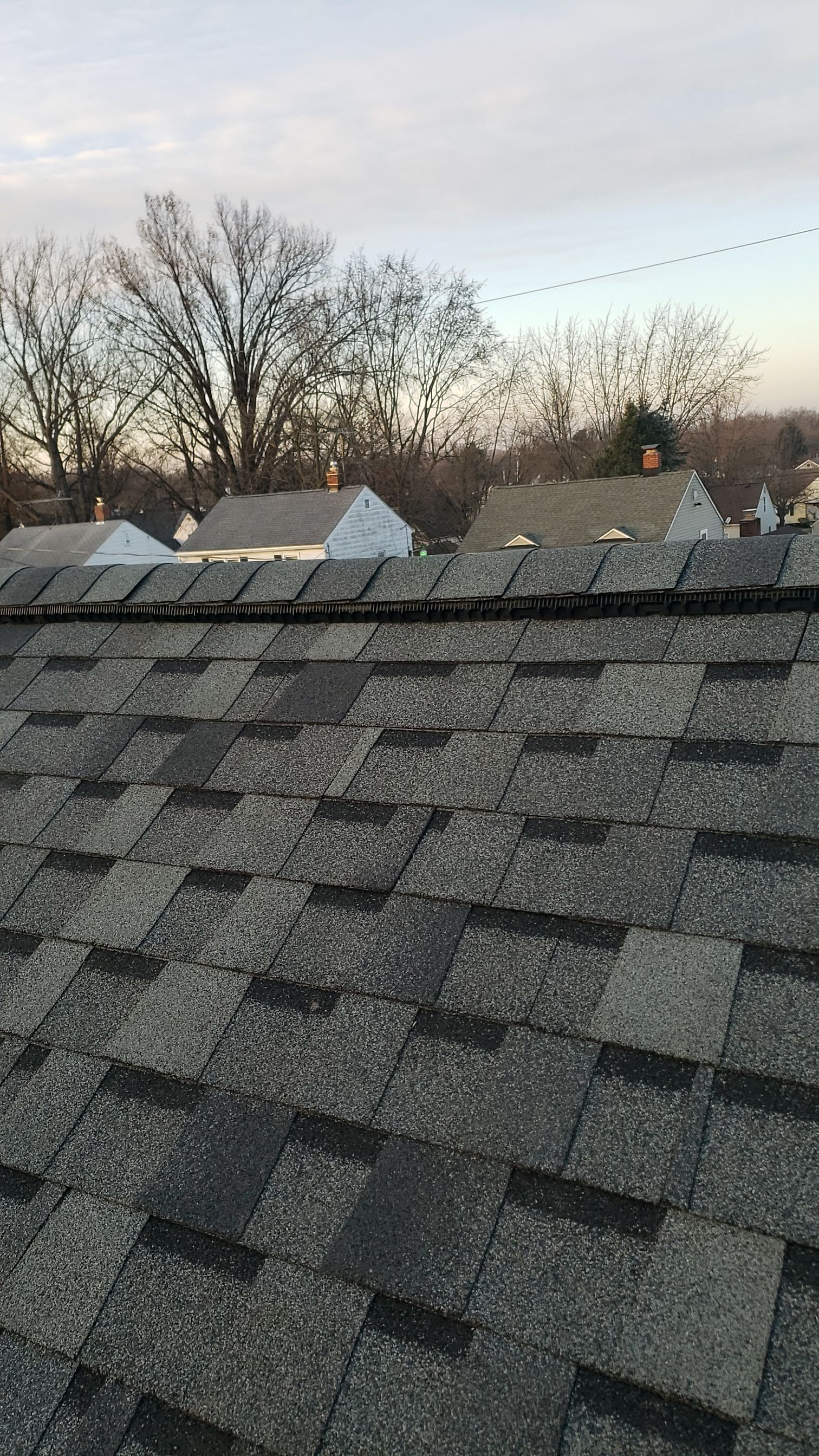 ATLAS PINNACLE COLOR: SCOTCHGARD HEARTHSTONE DRIP EDGE: WHITE by Eagle Eye Roofing