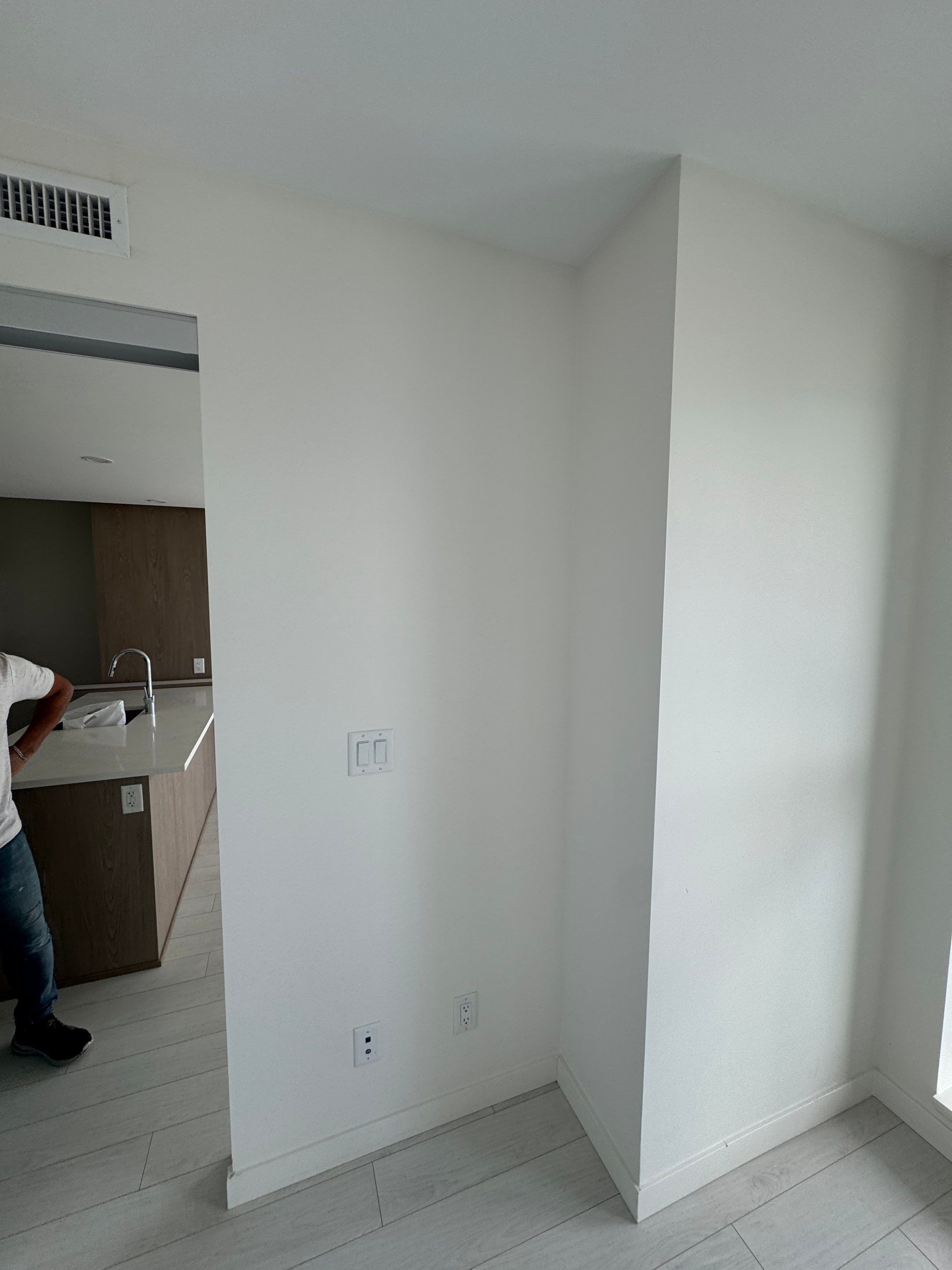 Moveout Repair - Sycamore-The Independent Tower by YVR Construction Group