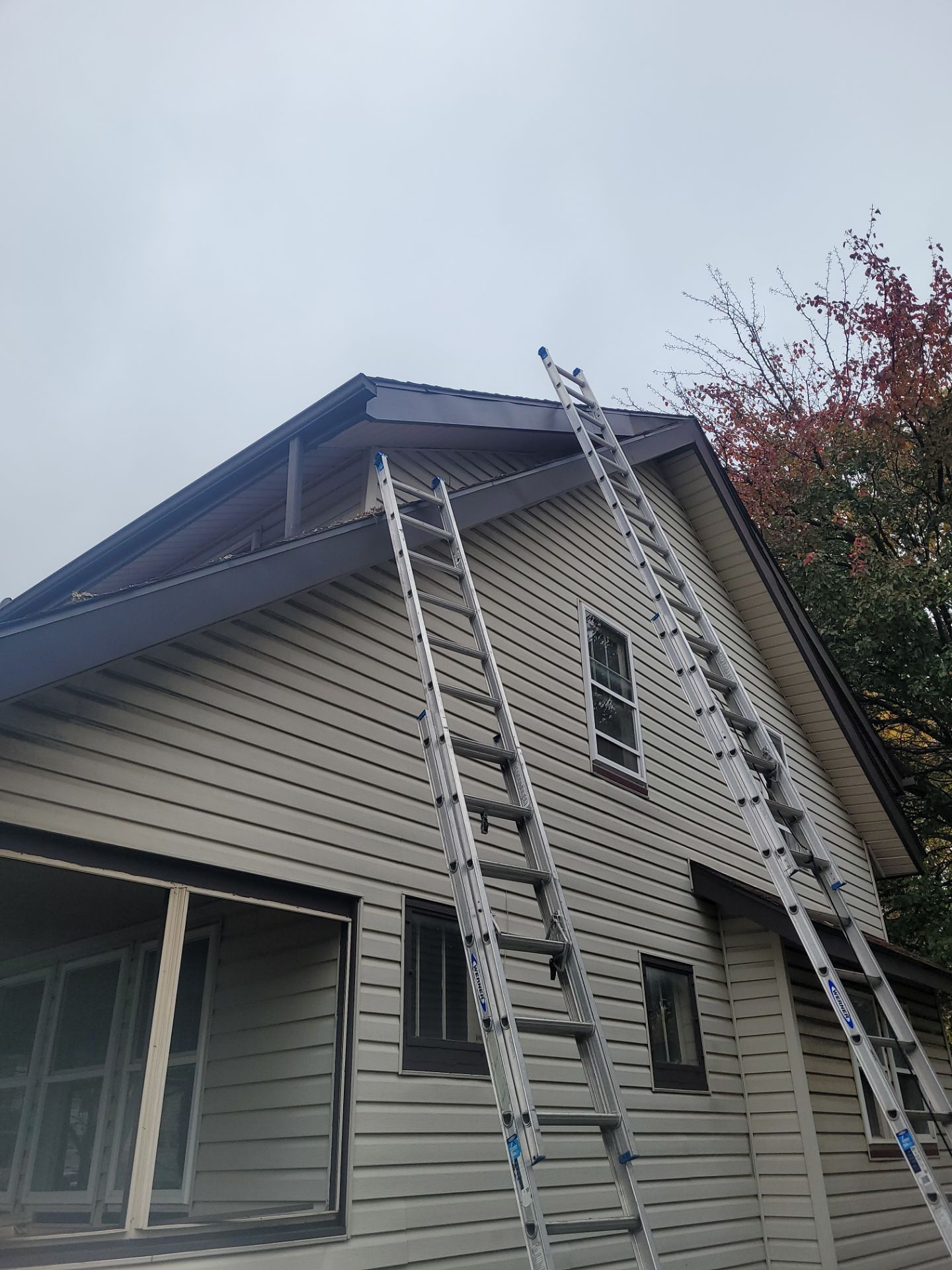 Erin & Jacob Holub by Silver Leaf Contracting 