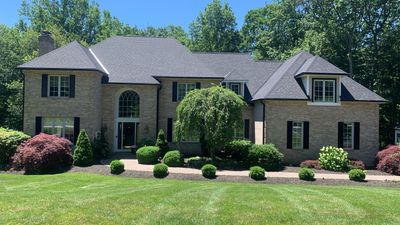 Residential Roofing Installation using Owens Corning TruDefinition Onyx Black