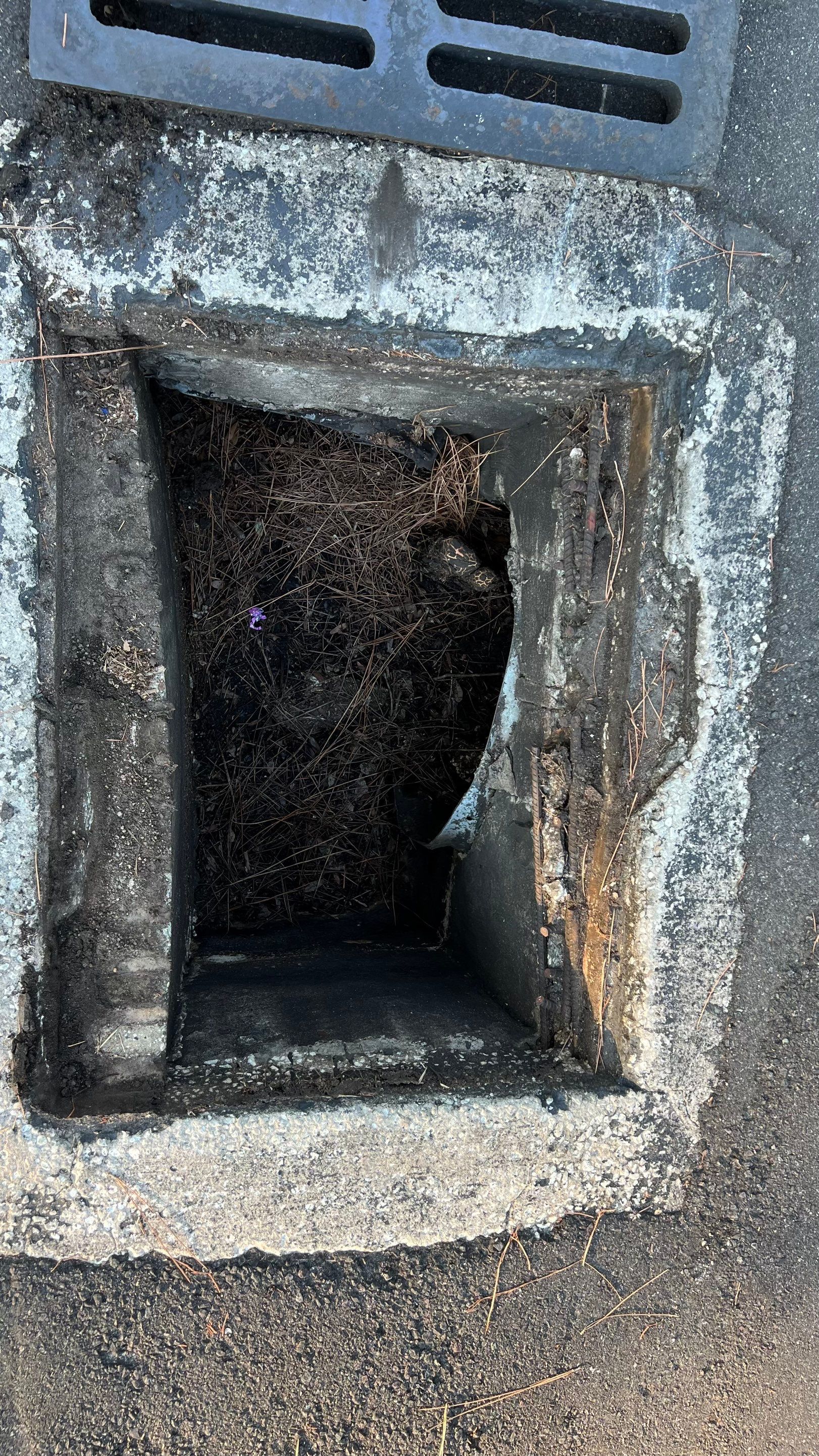Apartment Complex Storm Water System Cleaning and Maintenance by APS Power & Water