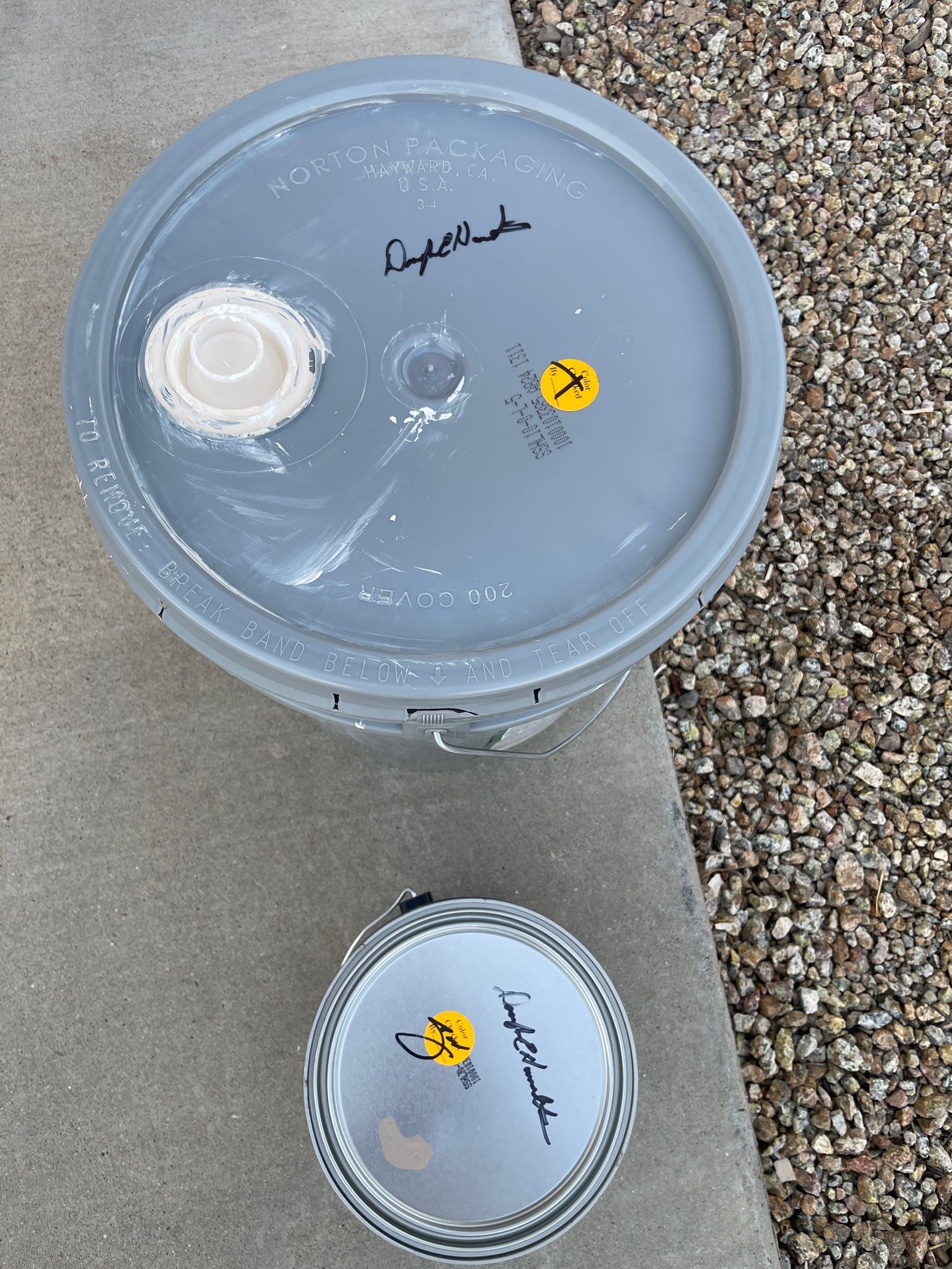 Hamilton - A Gorgeous Home Exterior Makeover in Phoenix, AZ with Dunn Edwards Paints by Double G Painting Contractors, LLC
