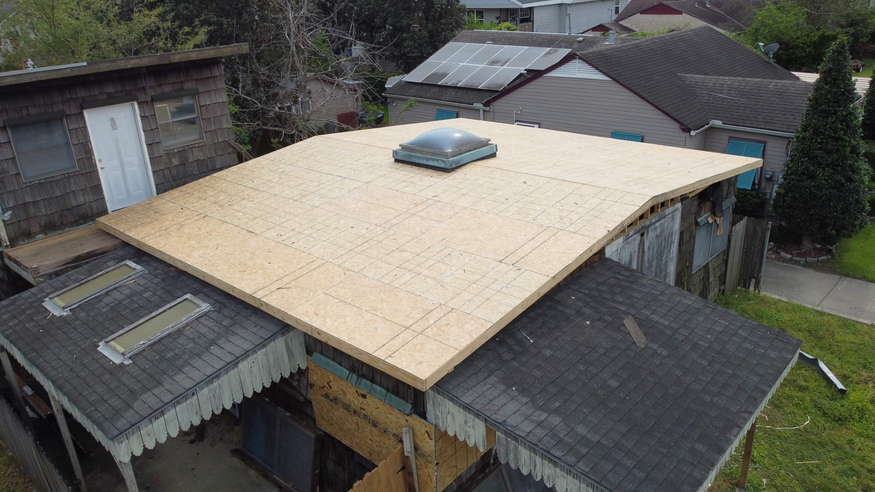 Roof Replacement in New Orleans by HDS Contractors